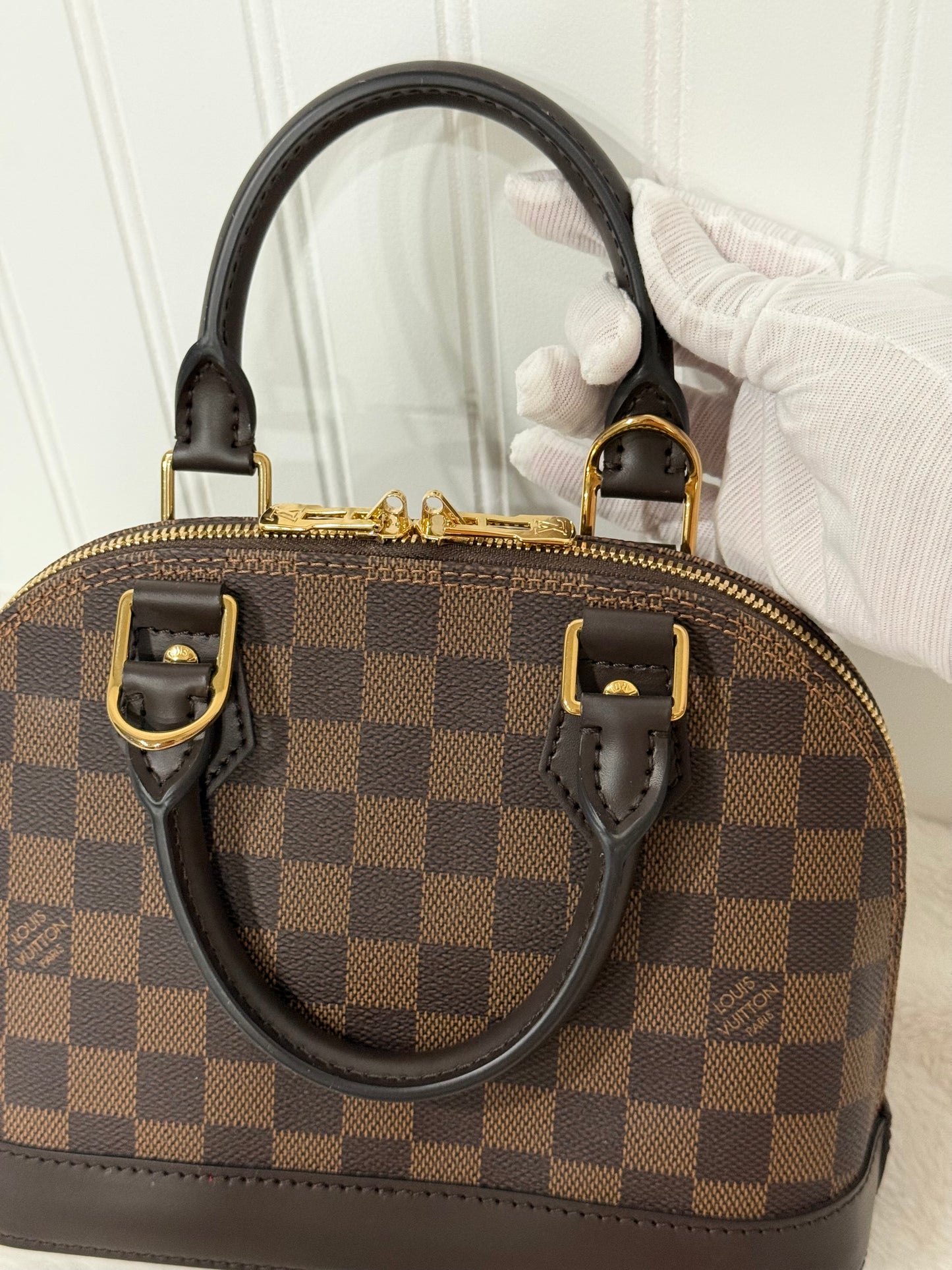 Louis Vuitton Alma BB Damier Ebene