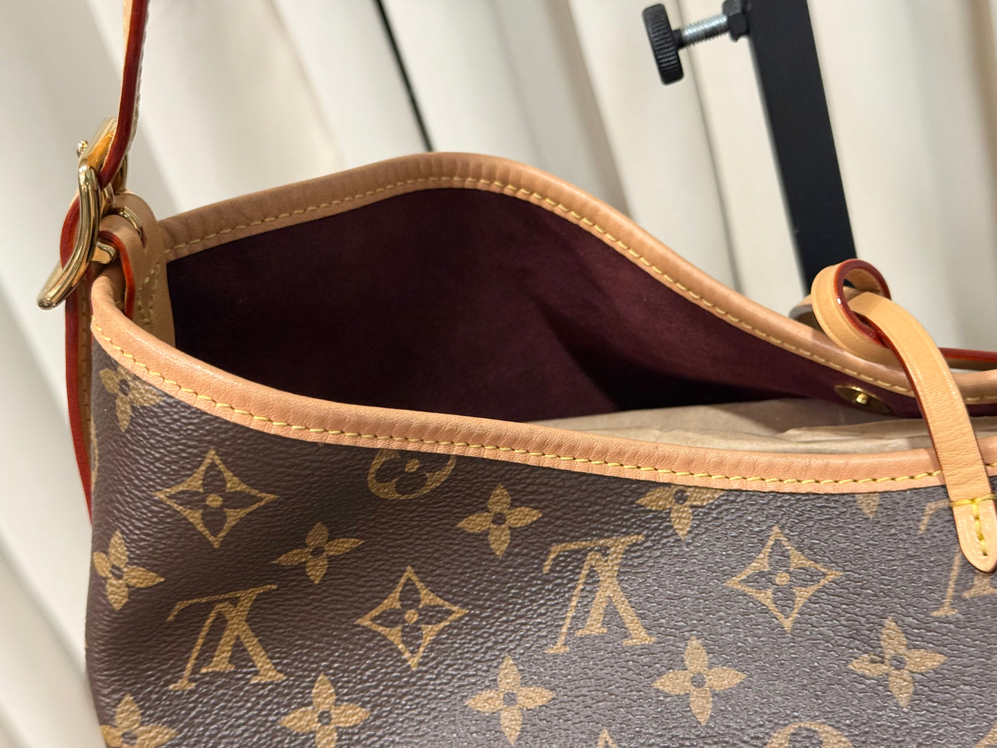 Louis Vuitton Carryall MM Mono (Bag Only)