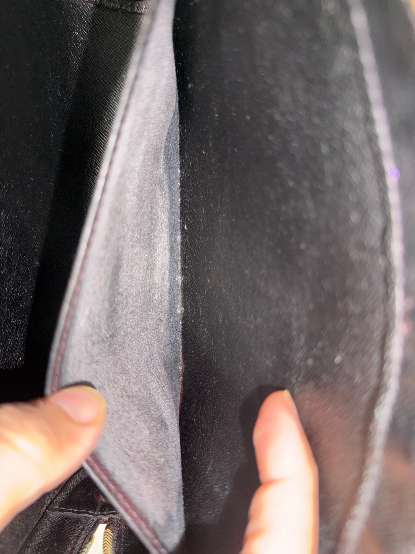 Louis Vuitton Taiga Baikal Clutch Noir/Black