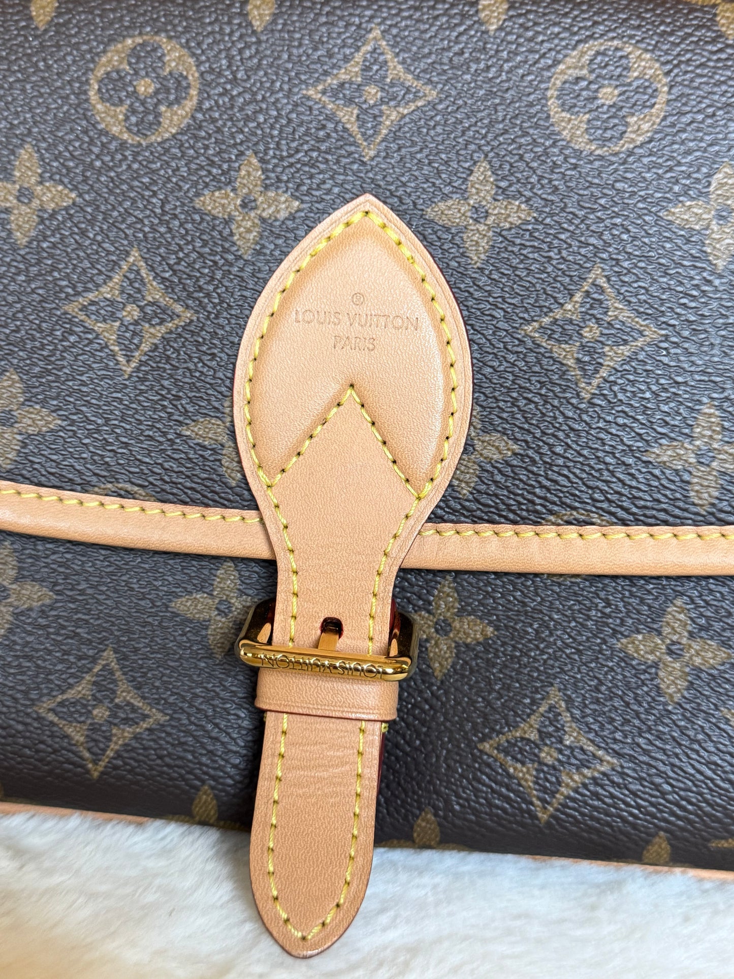 Louis Vuitton Diane Mono with Shoulder Strap