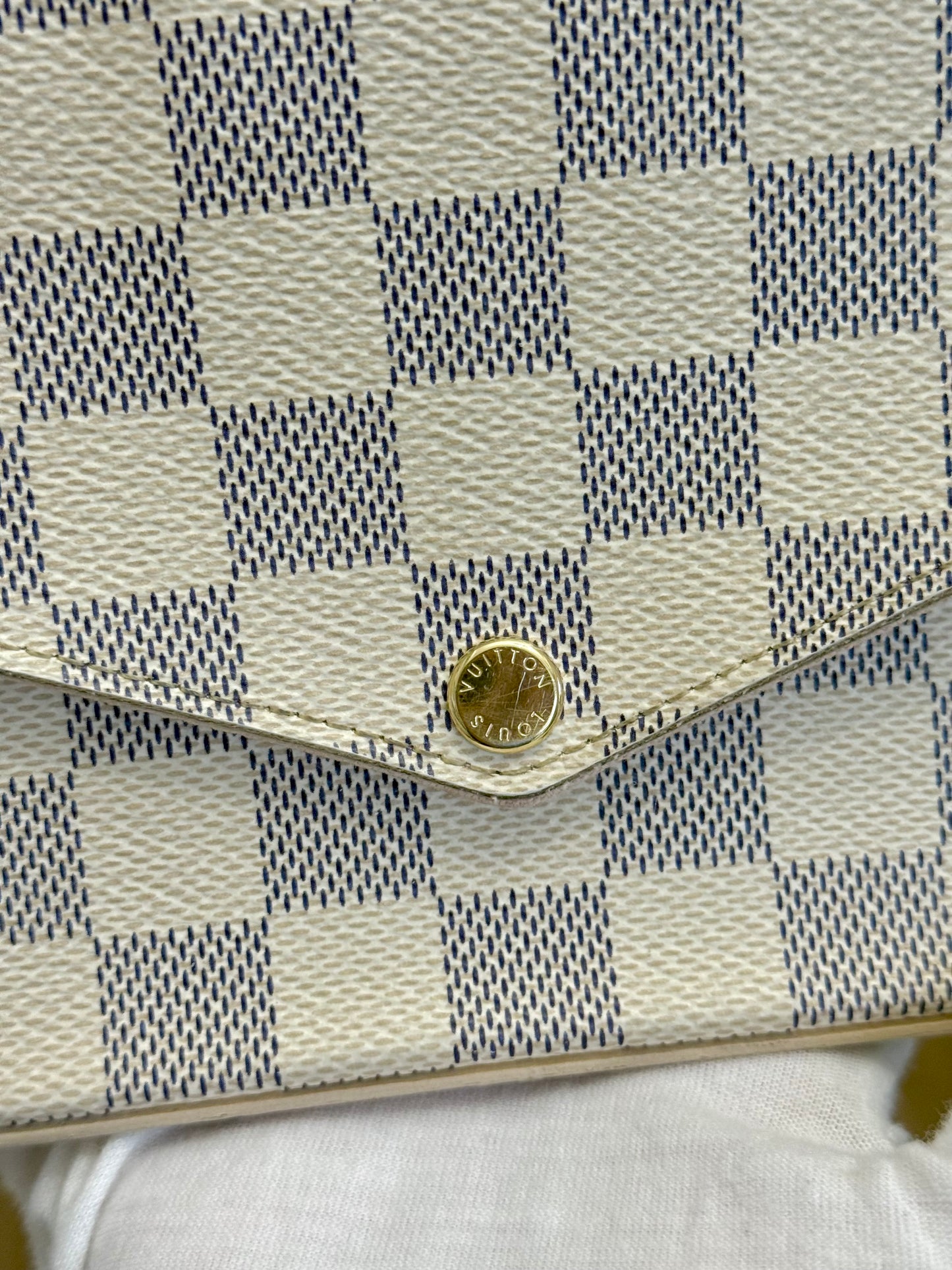 Louis Vuitton Felicie Pochette Damier Azur