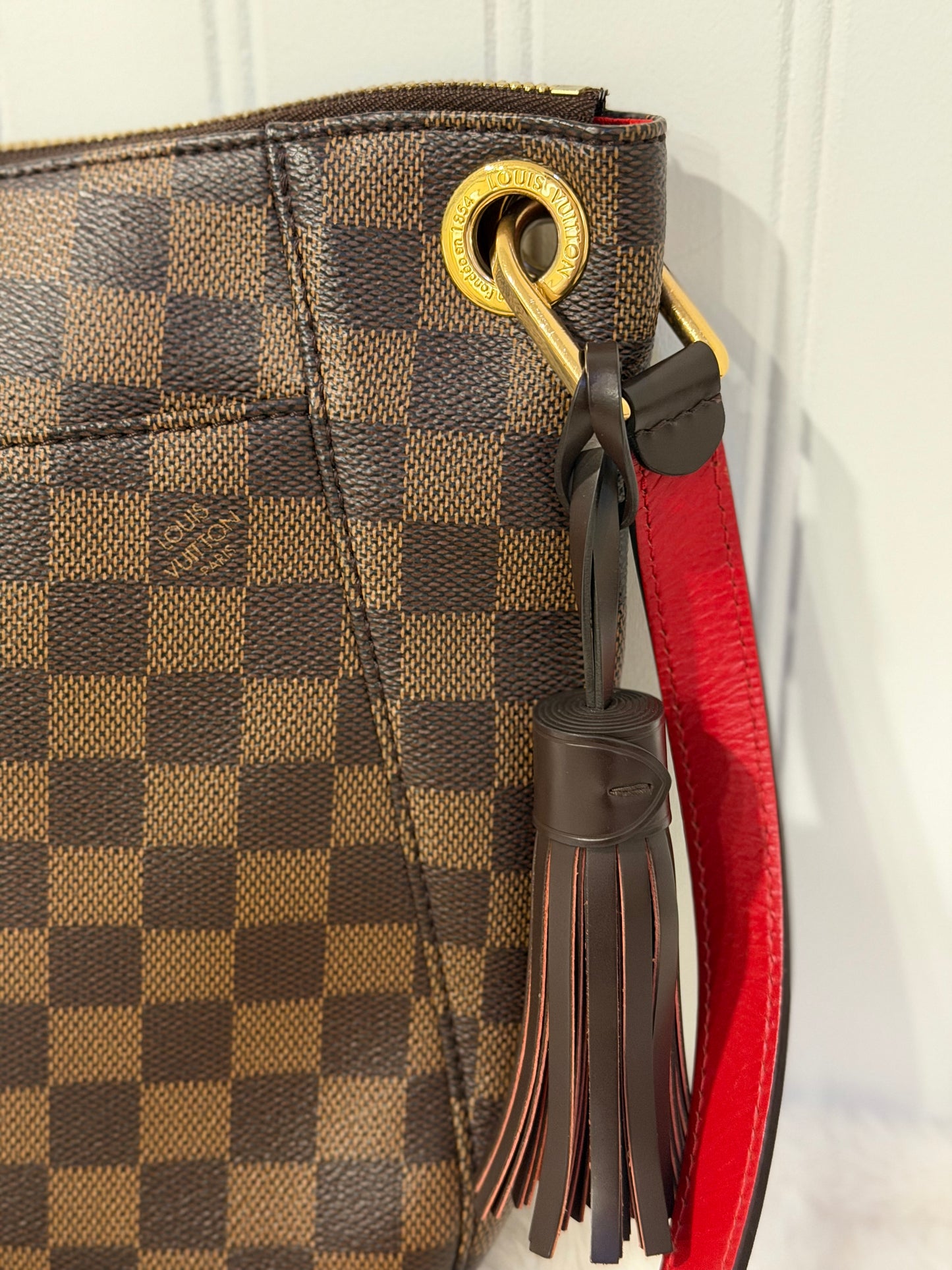 Louis Vuitton South Bank Besace Damier Ebene