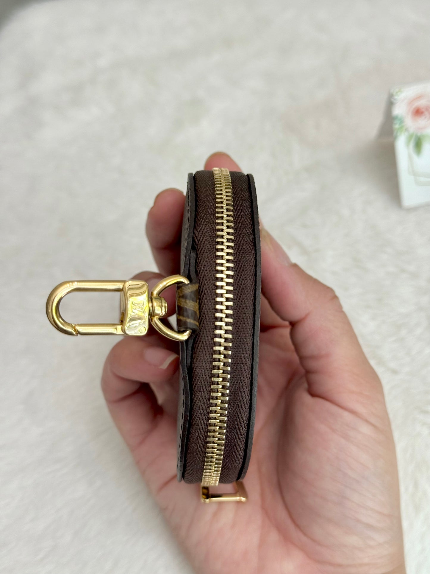 Louis Vuitton Onthego East West in Reverse Mono