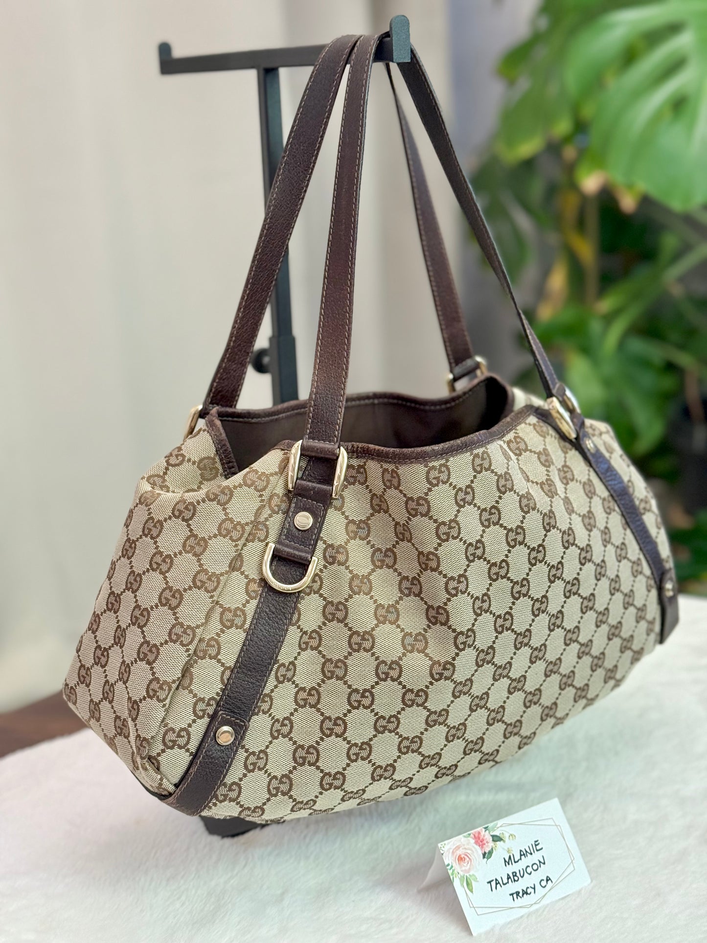 Gucci Medium Abbey Shoulder Bag