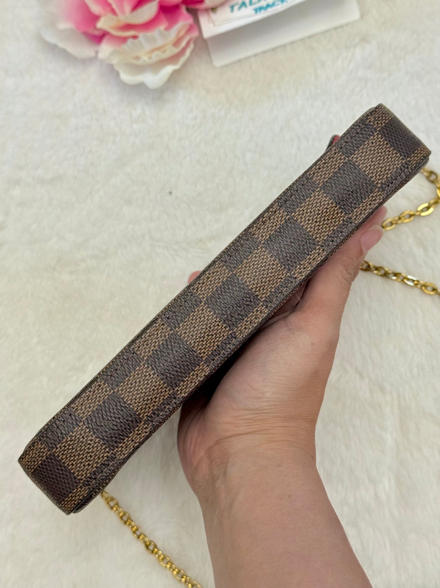 Louis Vuitton Felicie Pochette DE with zippered insert