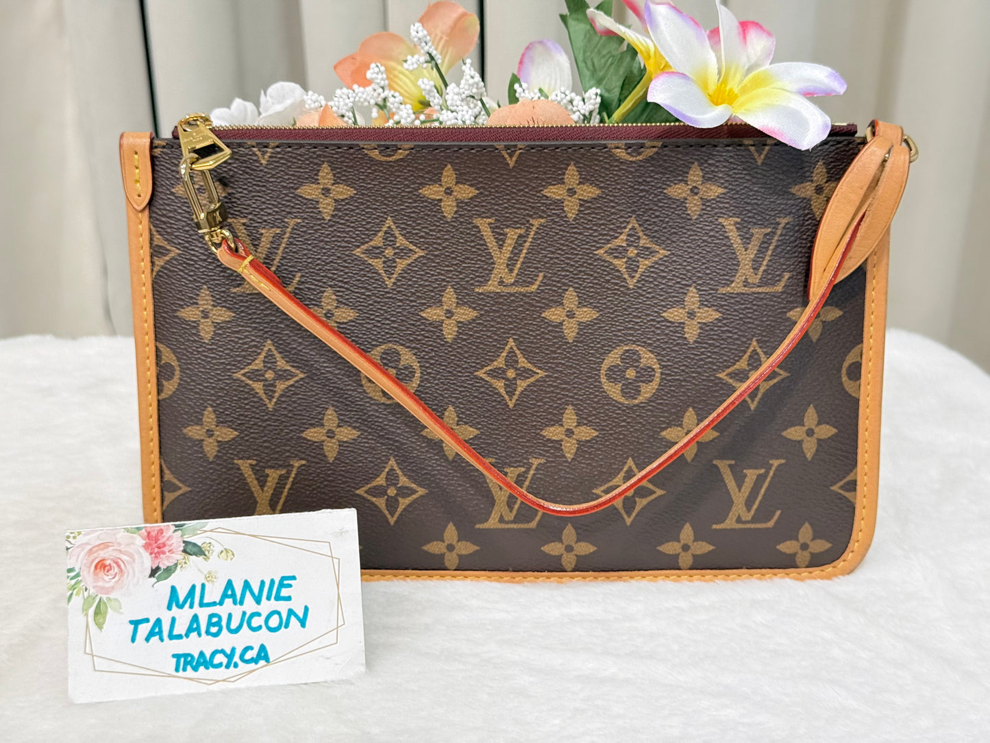 Louis Vuitton Carryall MM Mono Bag and Pouch