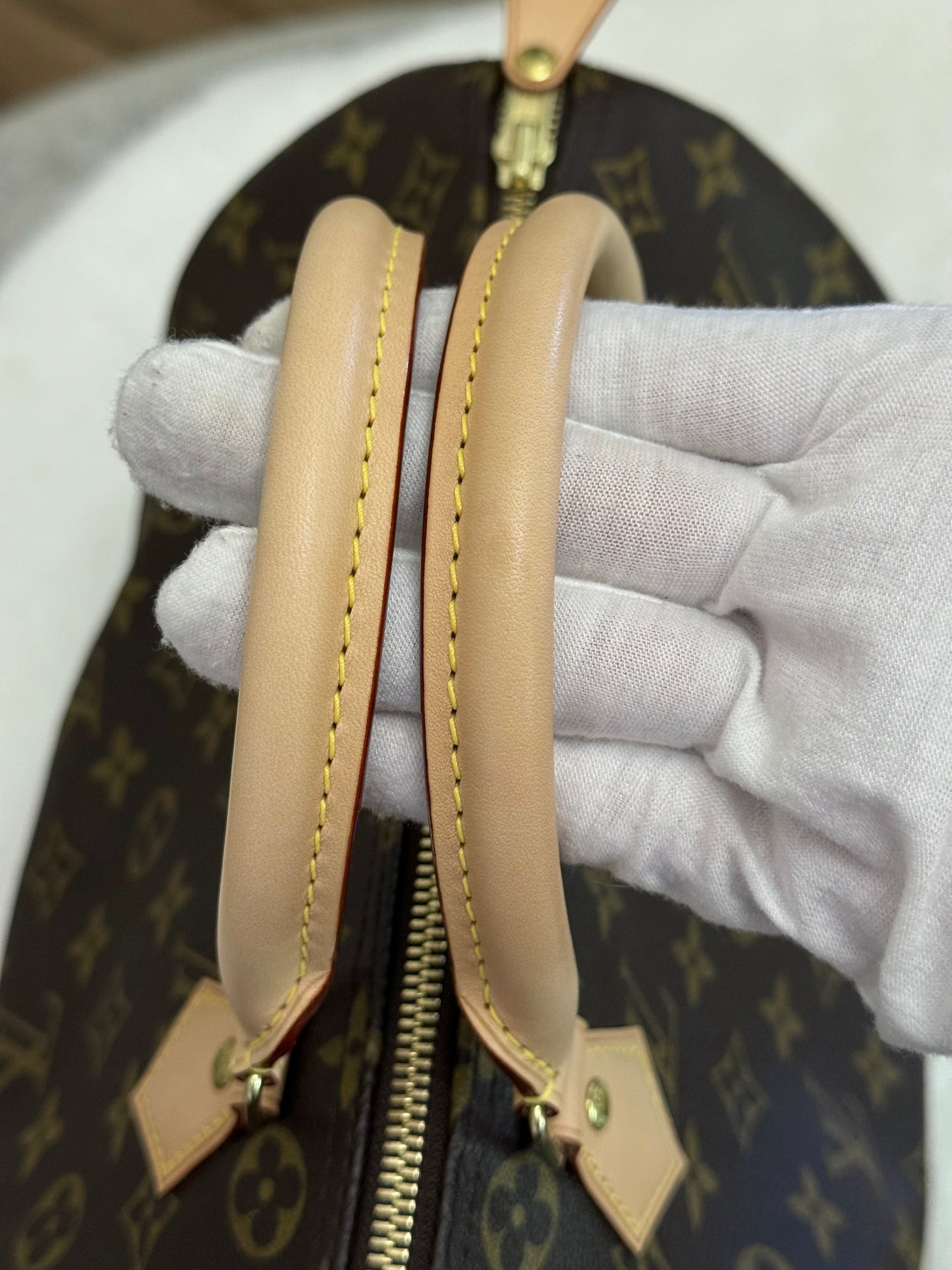 Louis Vuitton Speedy 30 Mono MINT CONDITION