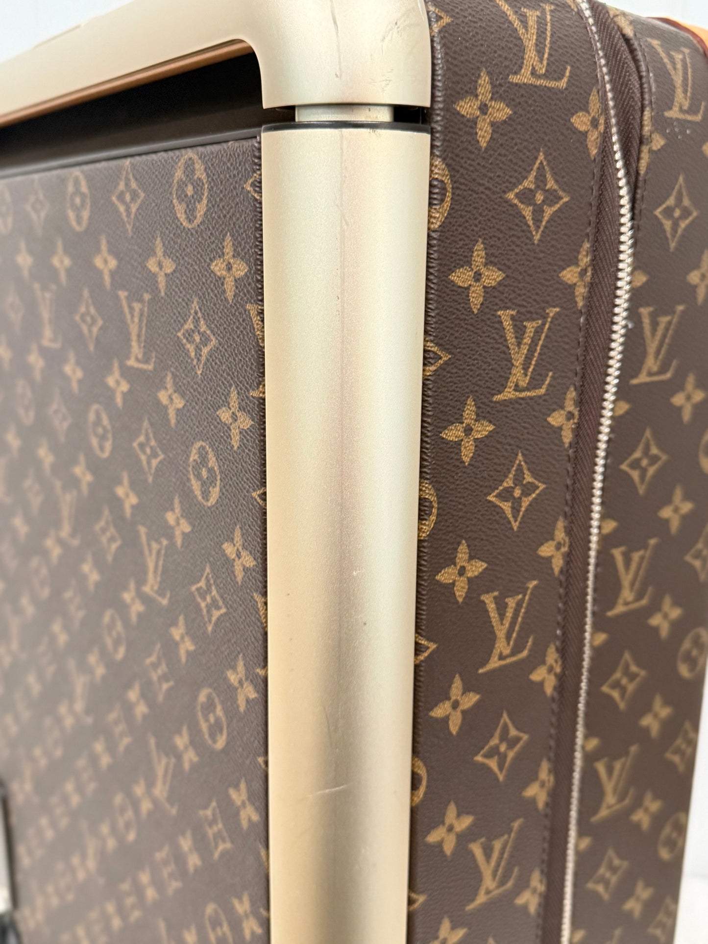 Louis Vuitton Horizon 55 Mono