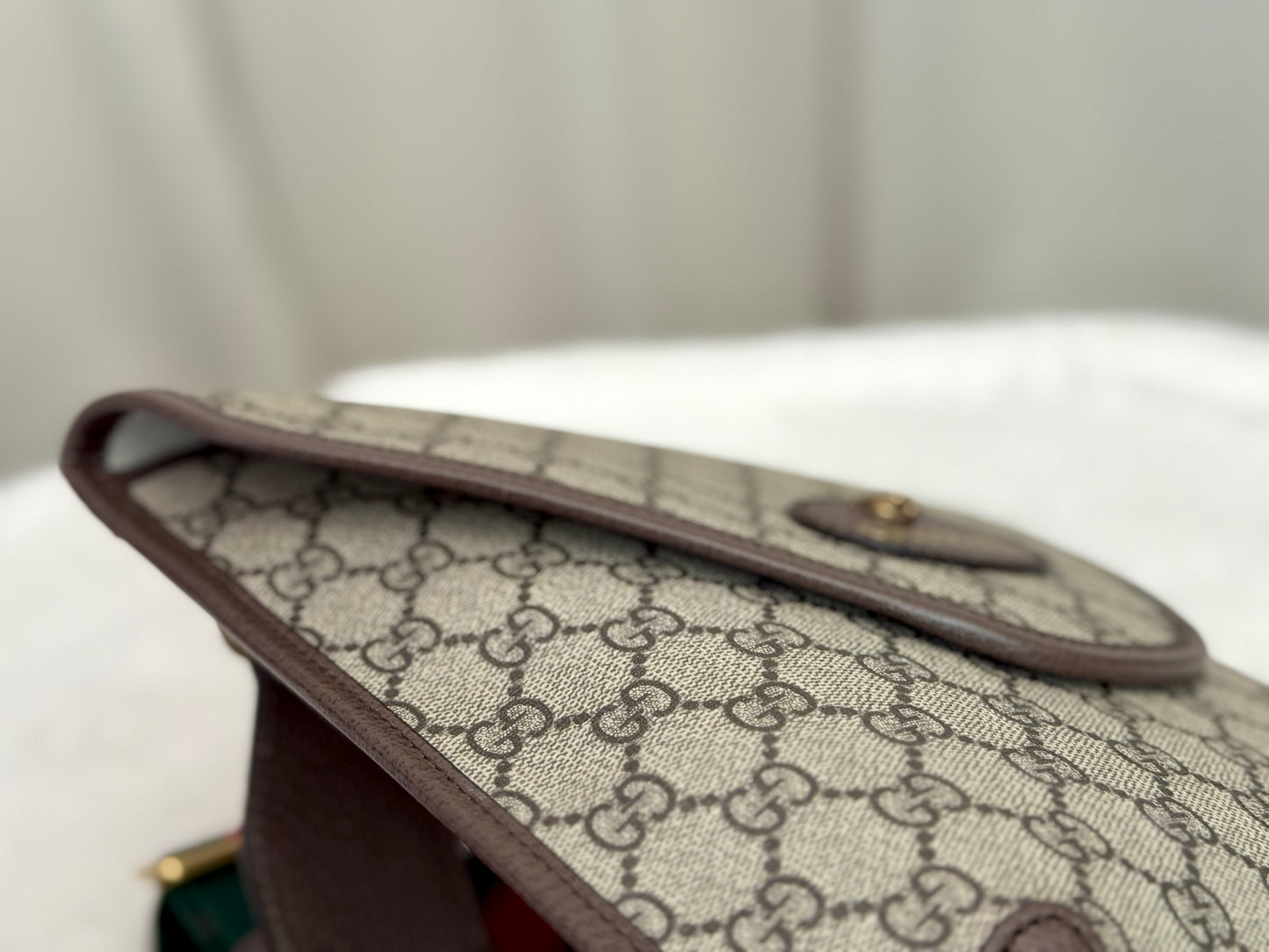 Gucci GG Supreme Monogram Web Medium Neo Vintage Messenger Flap Bag Beige