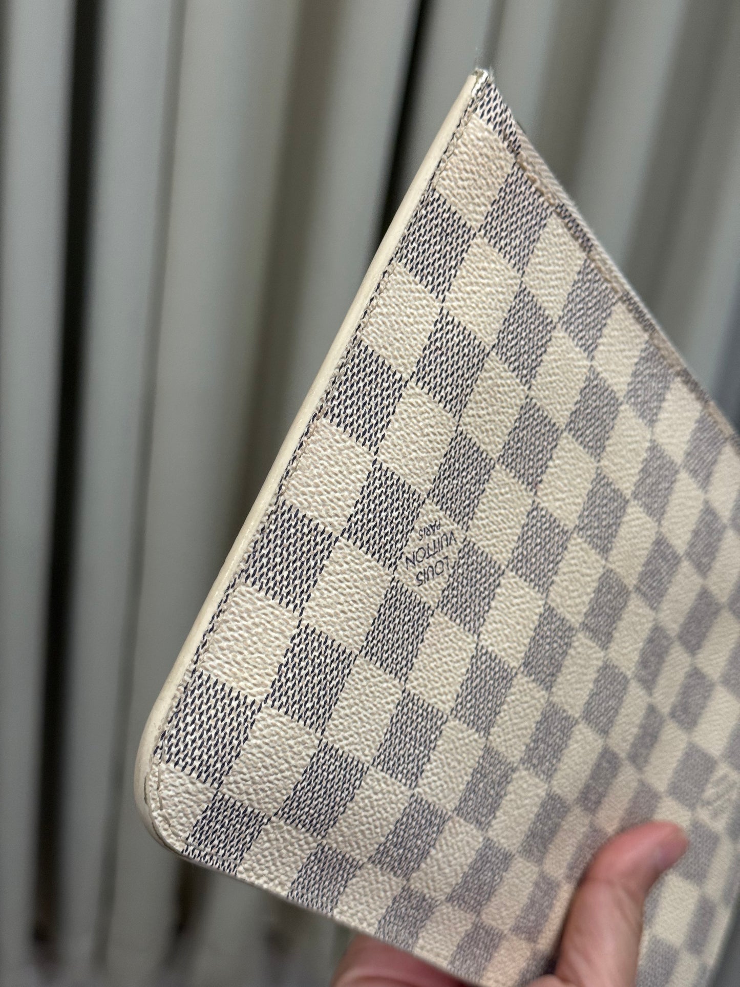 Louis Vuitton Neverfull MM/GM Damier Azur Beige