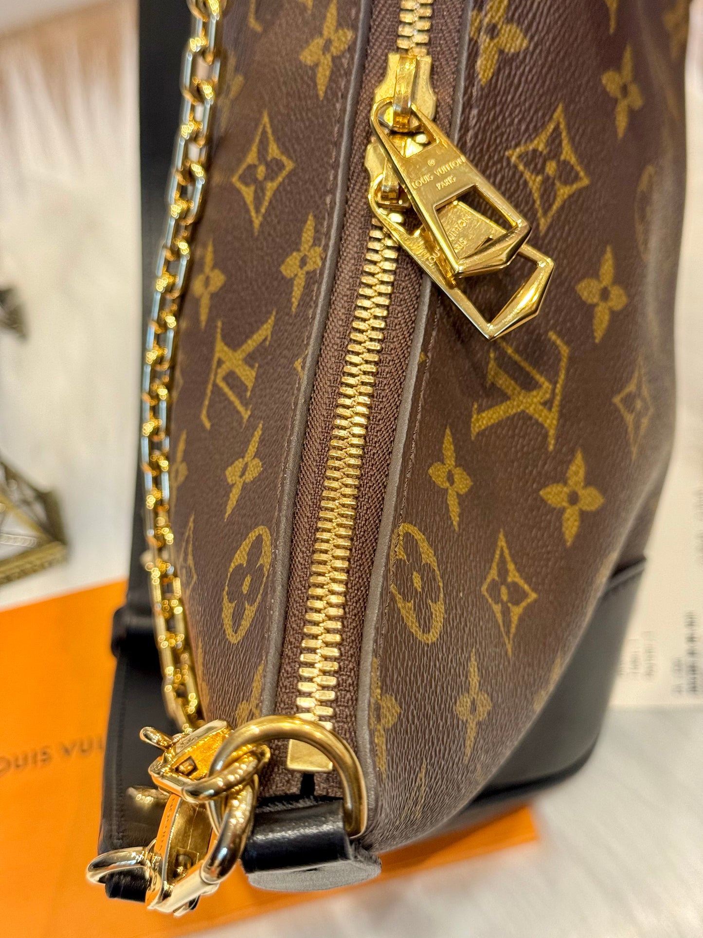 Louis Vuitton Boulogne PM Noir/Black