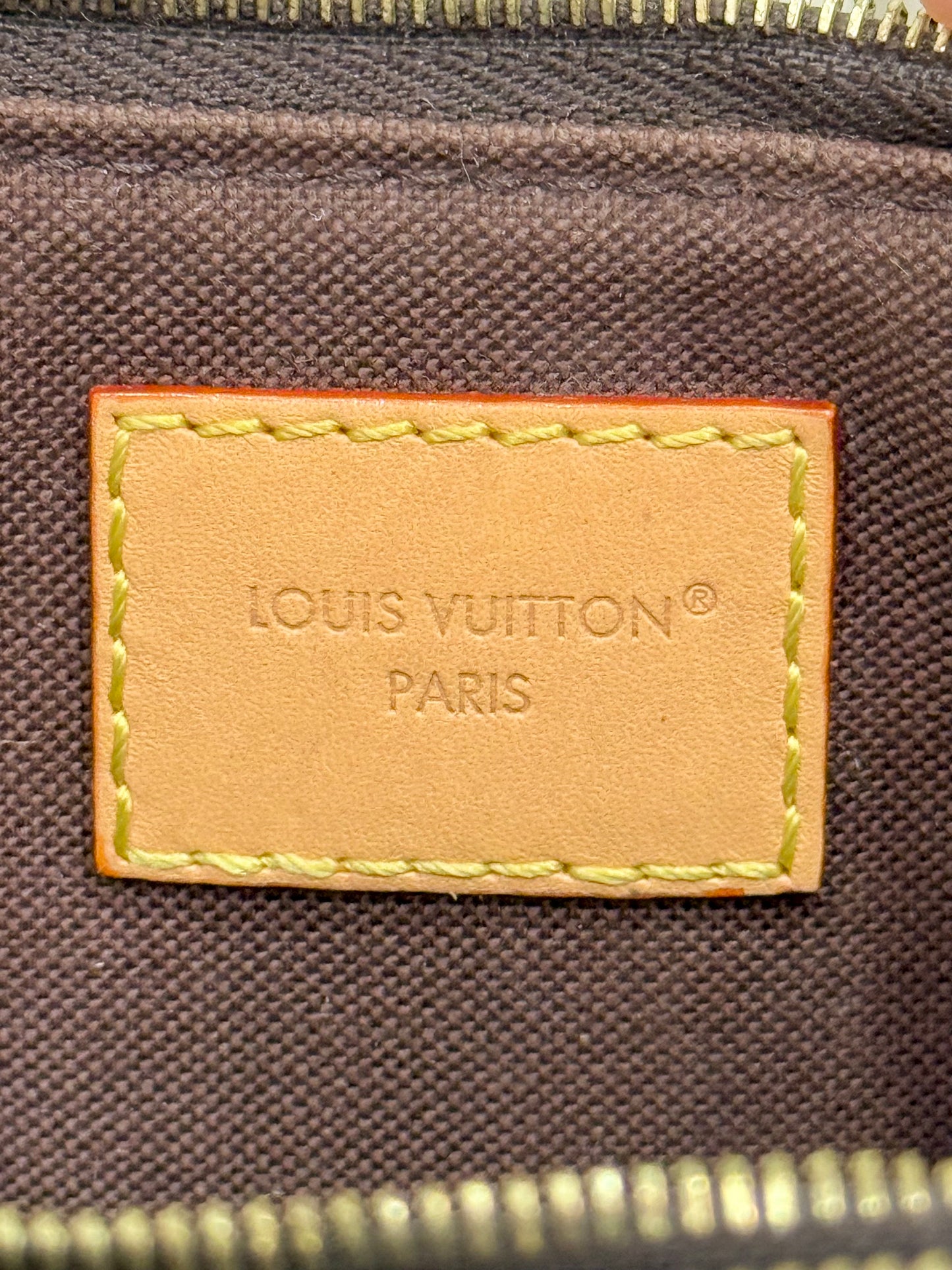Louis Vuitton Pochette Liv Mono