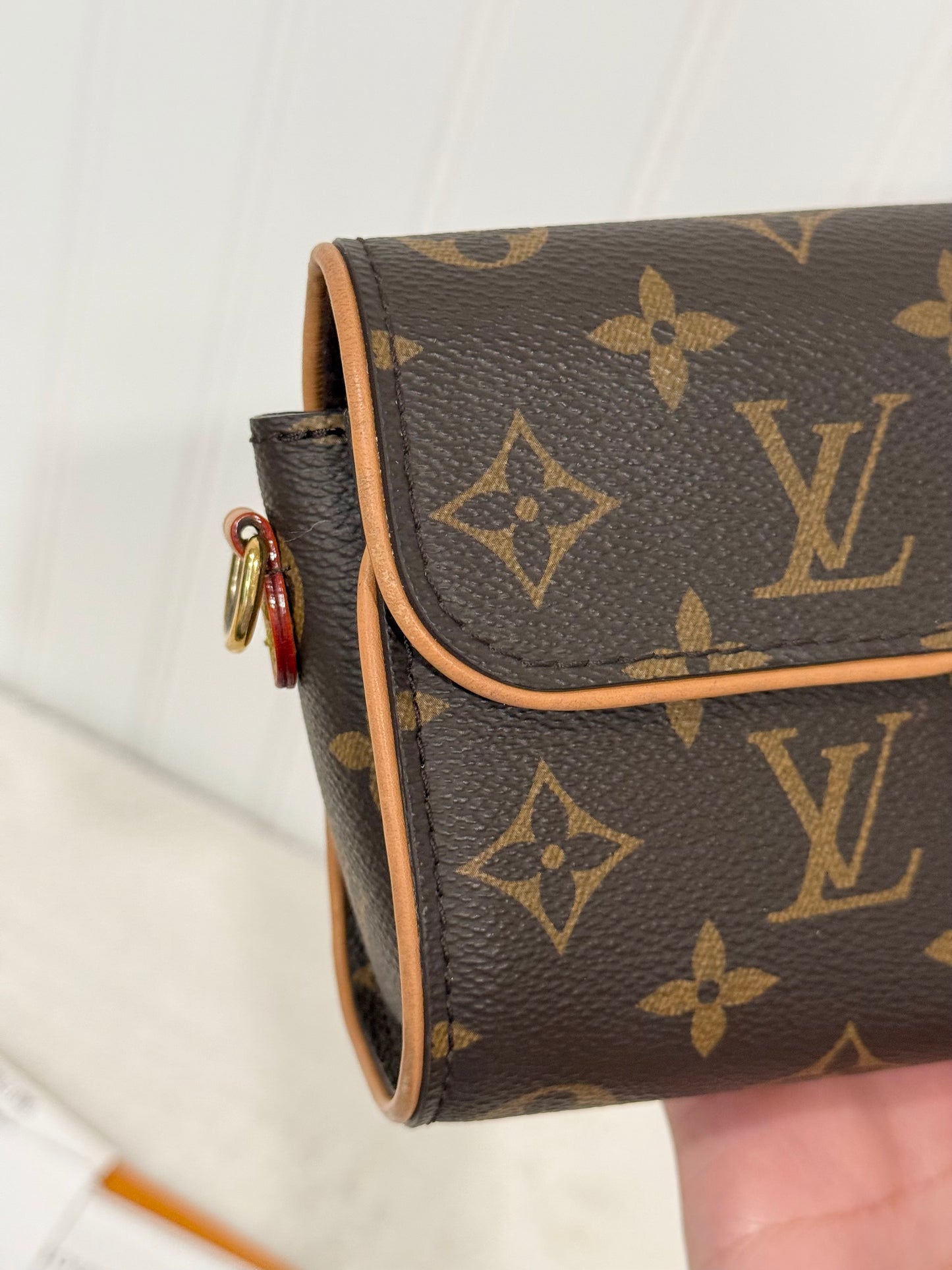 Louis Vuitton Pochette Camille