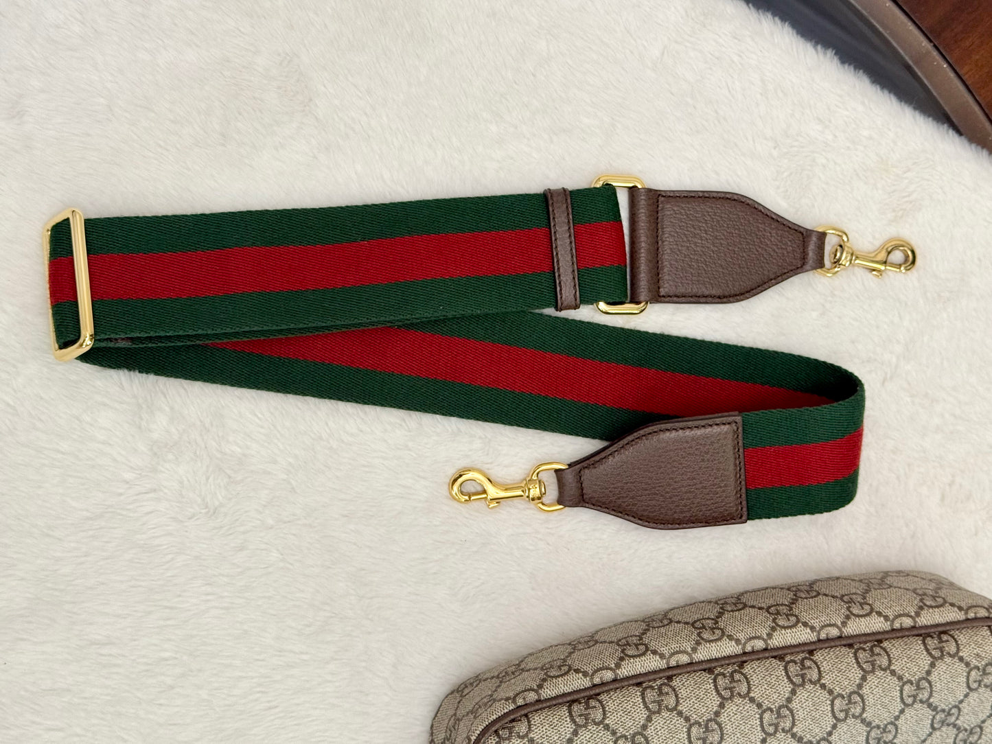 Gucci GG Supreme Ophidia Small Strawberry Bag Limited Edition
