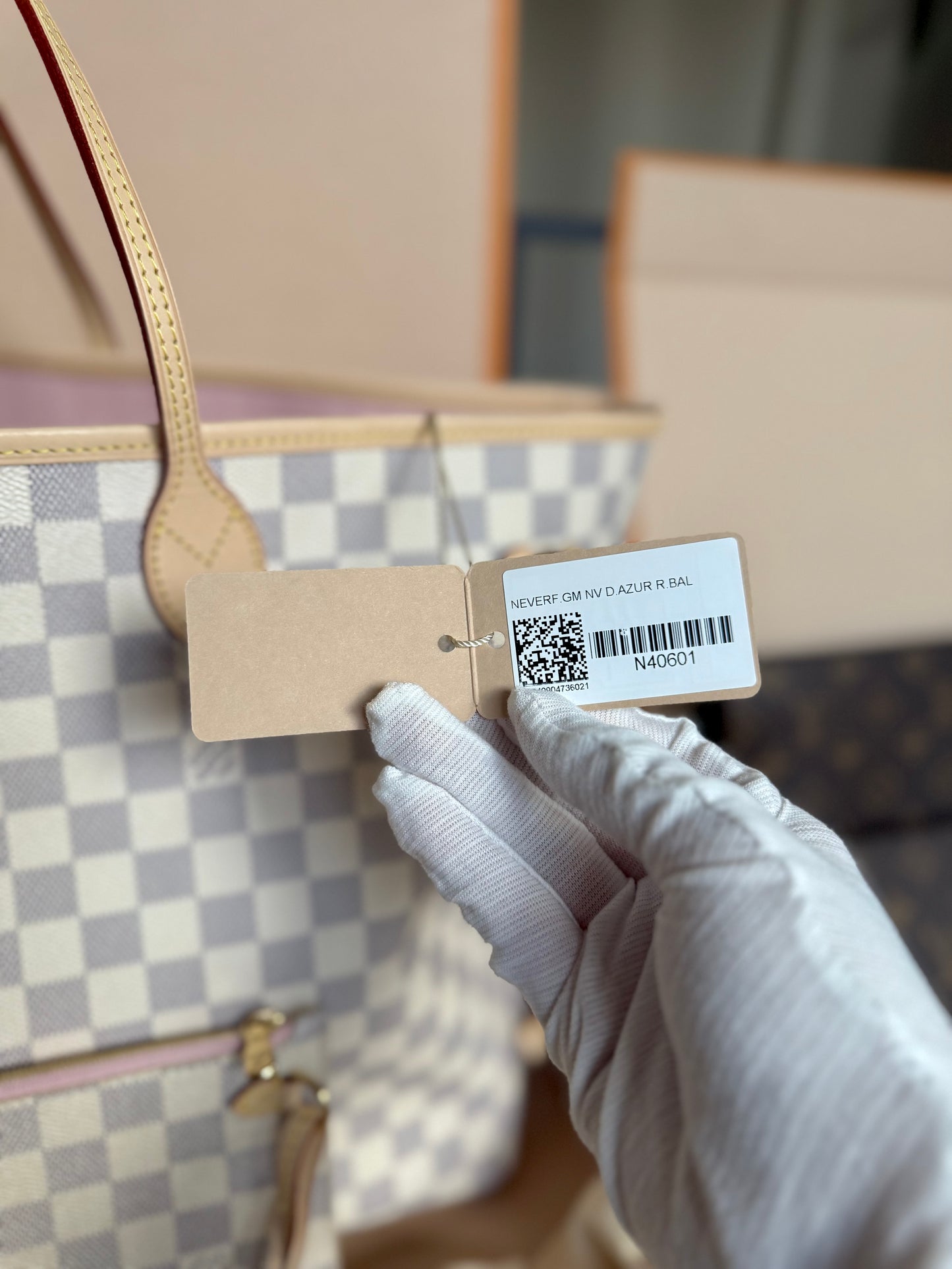 BRAND NEW Louis Vuitton Neverfull GM in Damier Azur with Rose Ballerine Interior