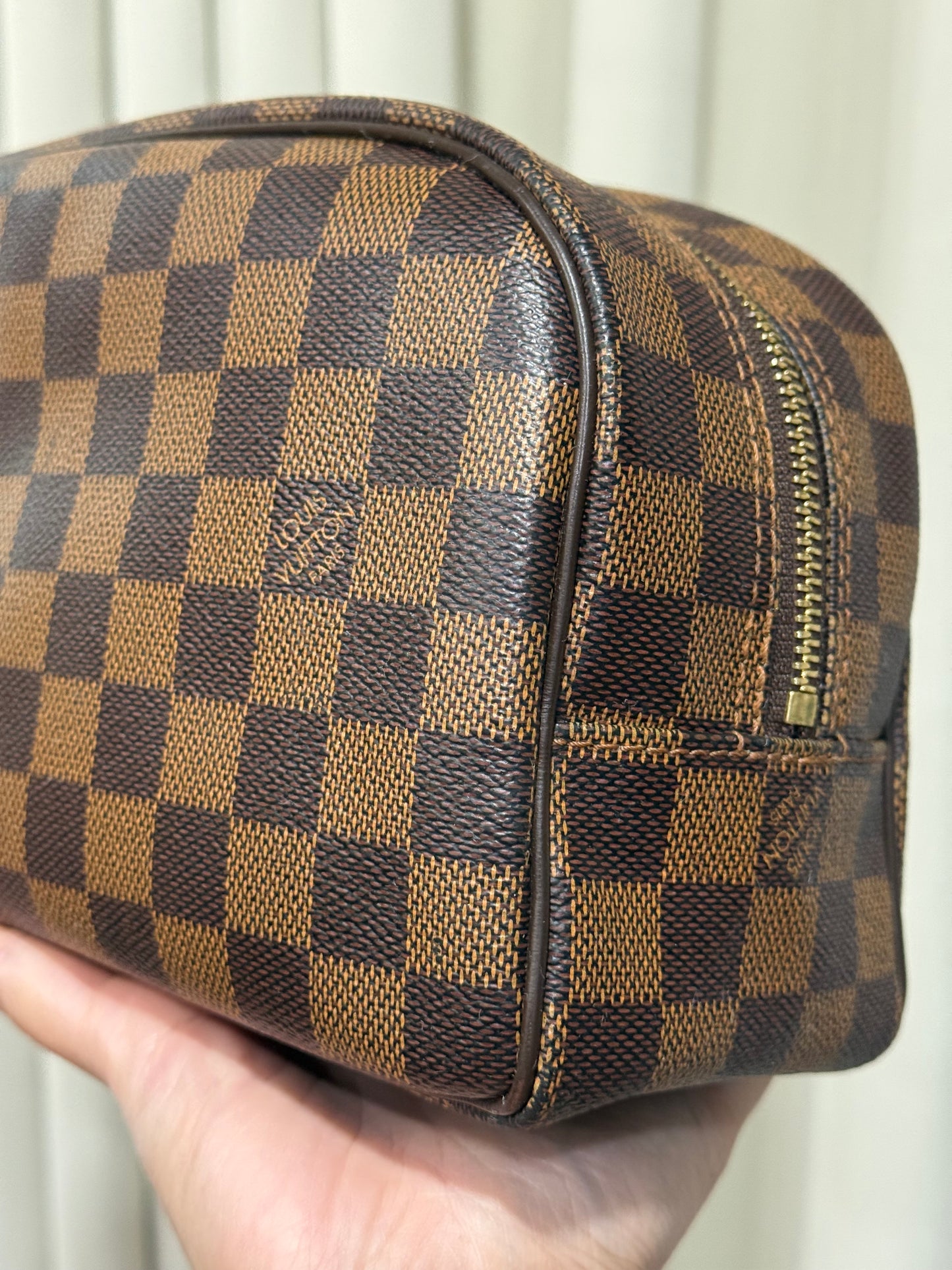 Louis Vuitton Trousse Toiletry 25 Damier Ebene