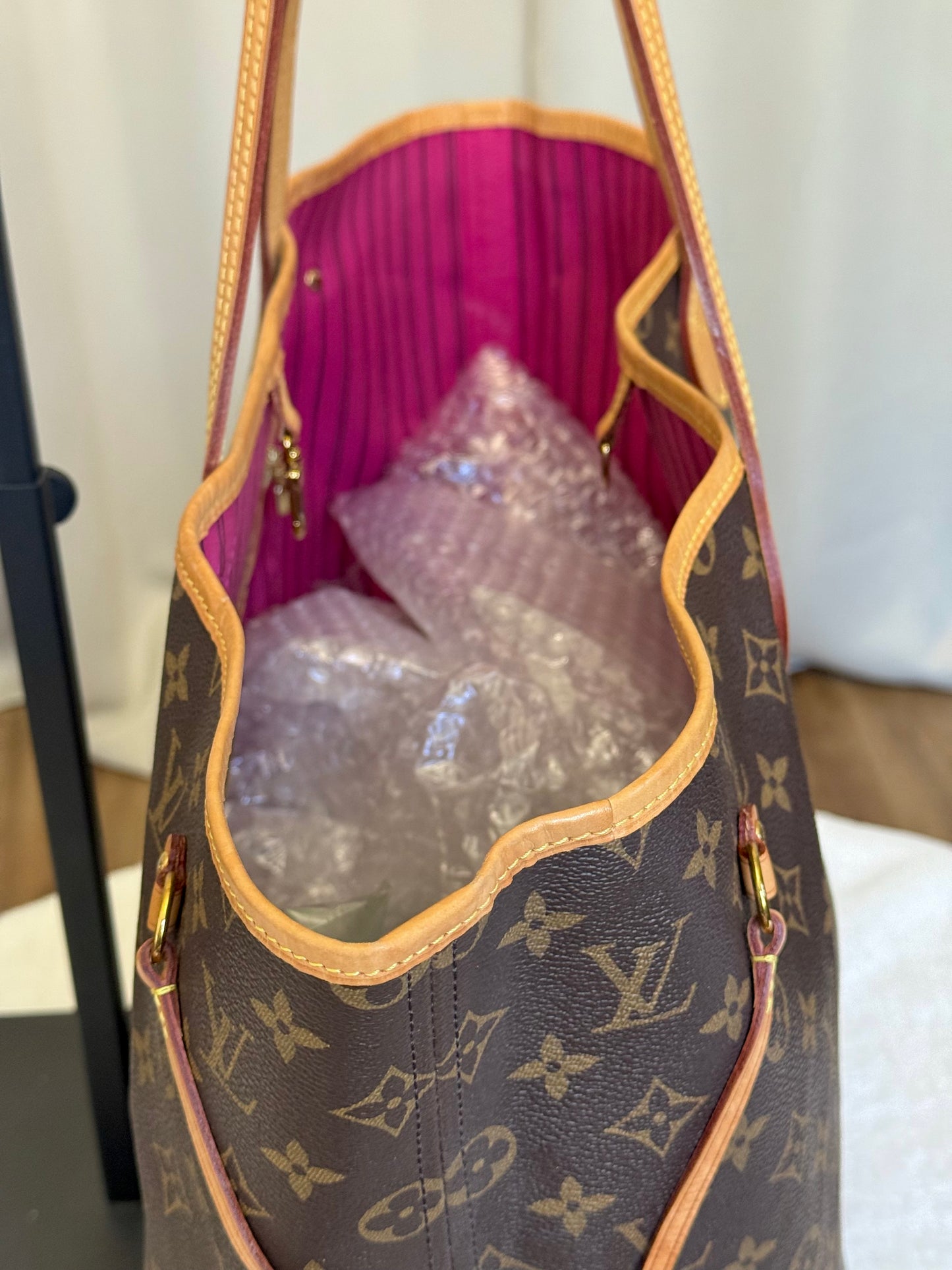 Louis Vuitton Neverfull GM Mono Pivoine Bag and Pouch