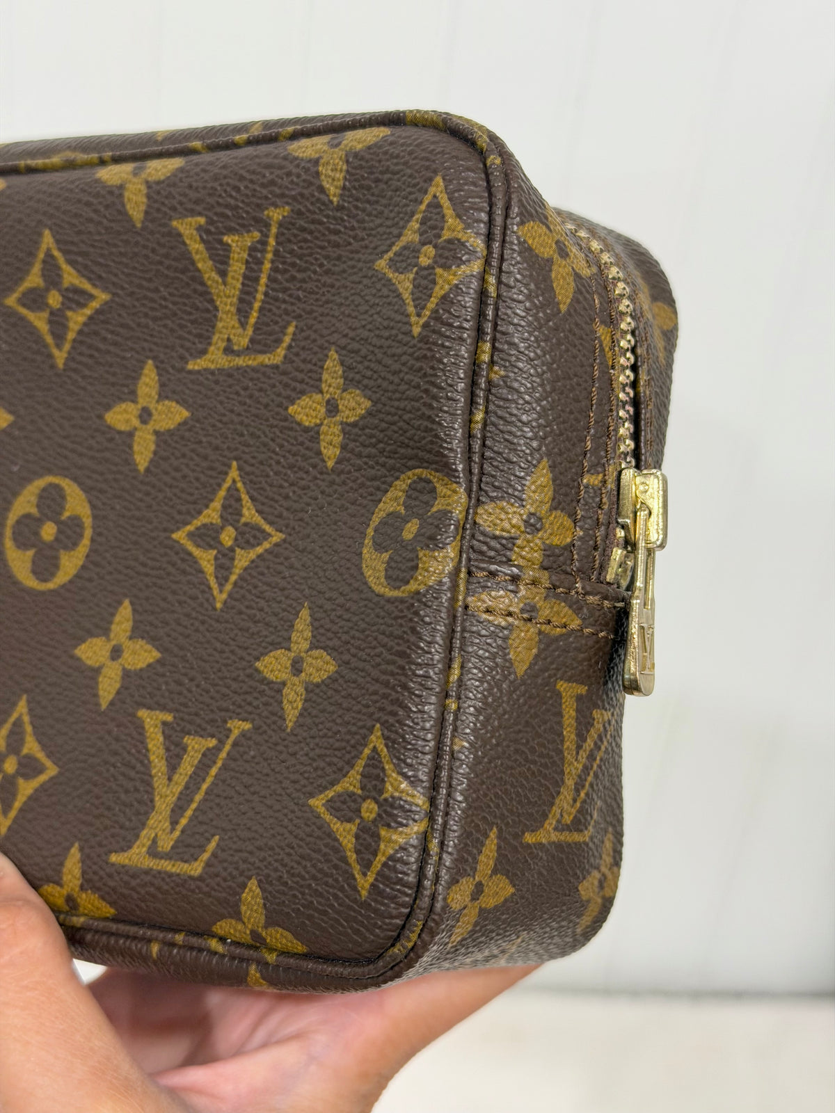 Louis Vuitton Vintage Trousse Toilette/Toiletry 18 Mono