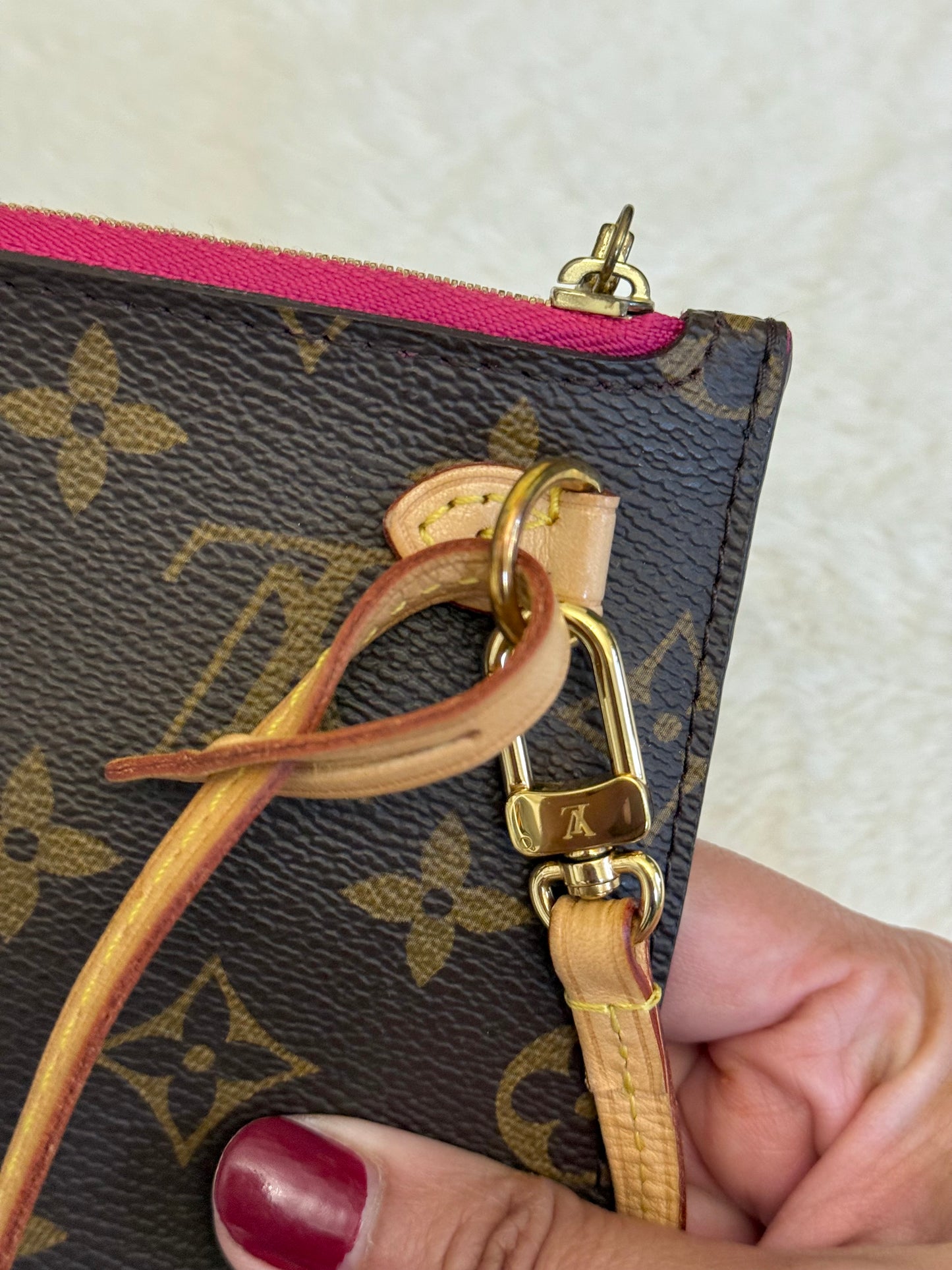Louis Vuitton Neverfull MM Mono Pivoine