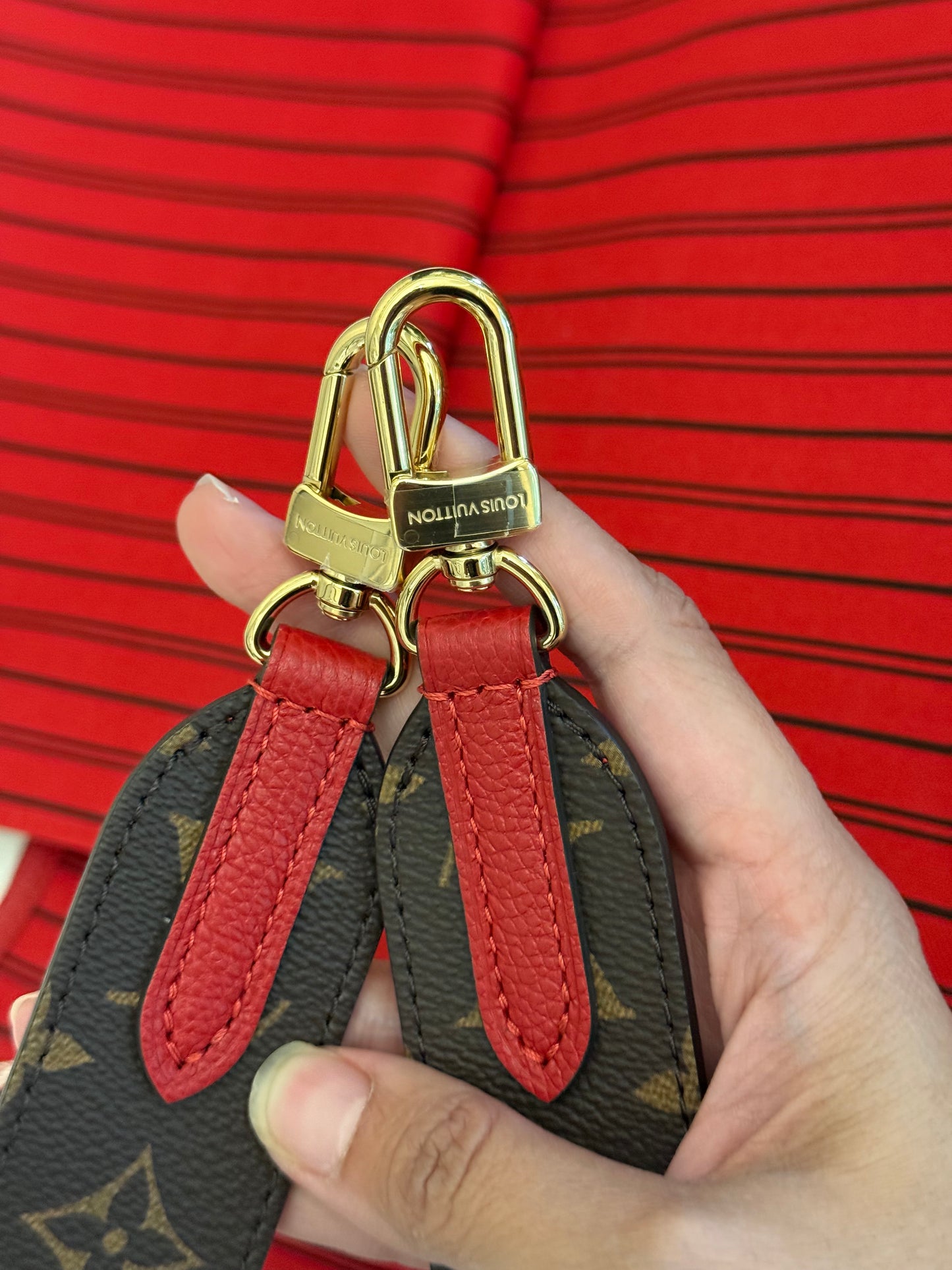 Louis Vuitton Neverfull MM Inside Out Bandouliere Safi Red