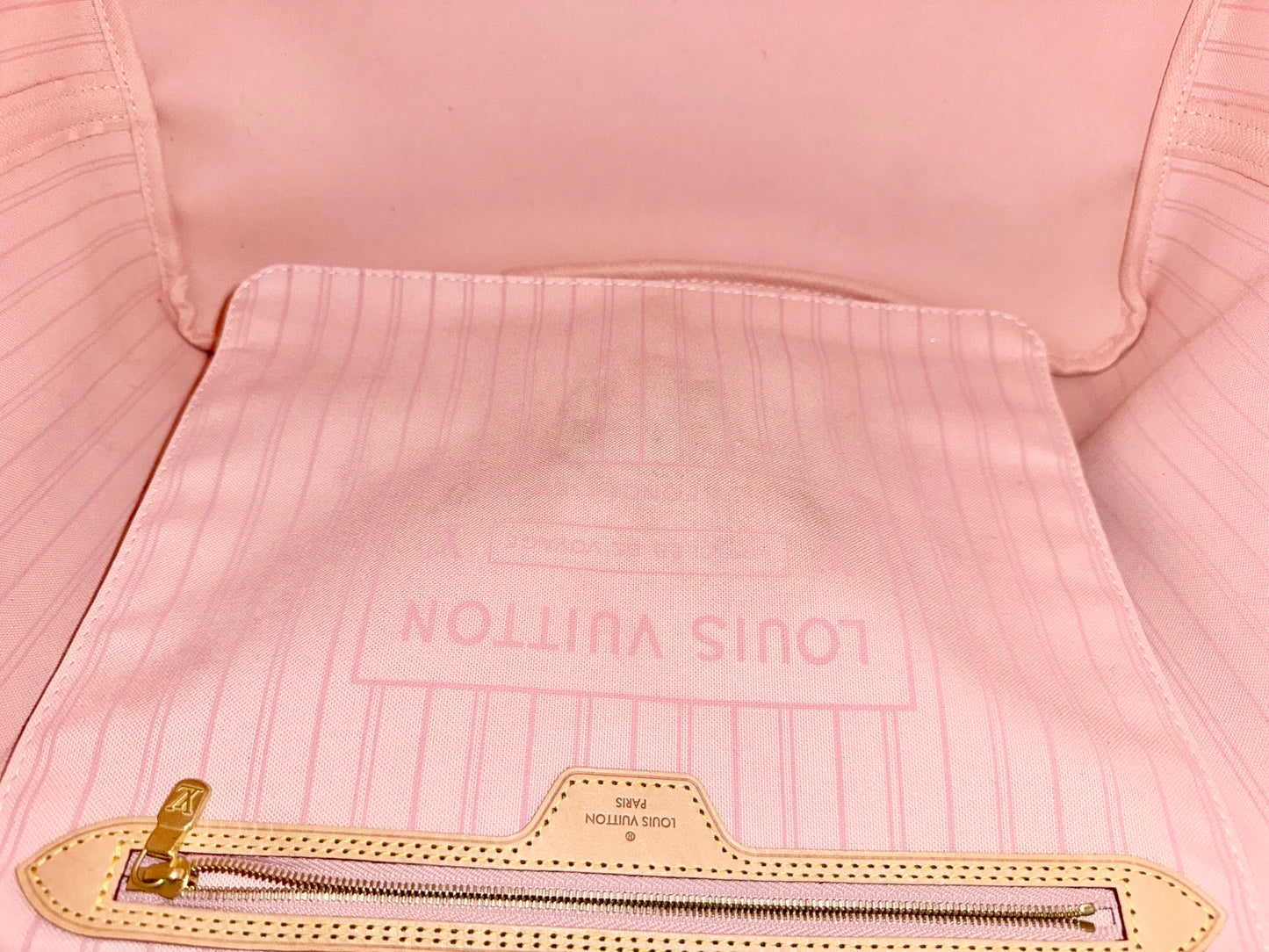 Louis Vuitton Neverfull GM in Damier Azur Rose Ballerine