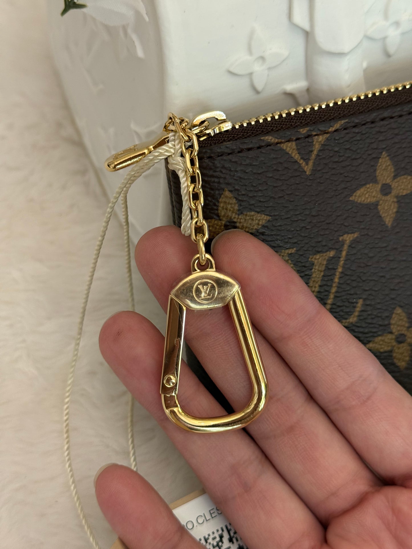 Louis Vuitton Key Pouch Mono Size S