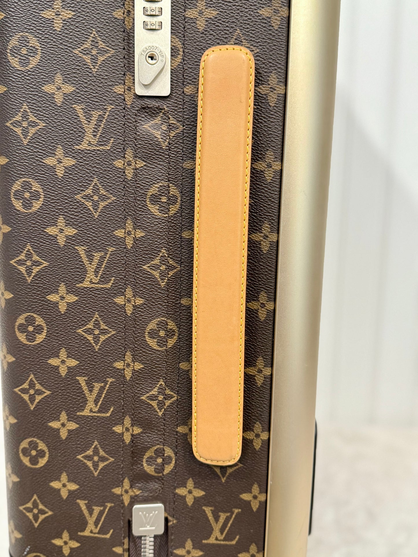 Louis Vuitton Horizon 55 Mono
