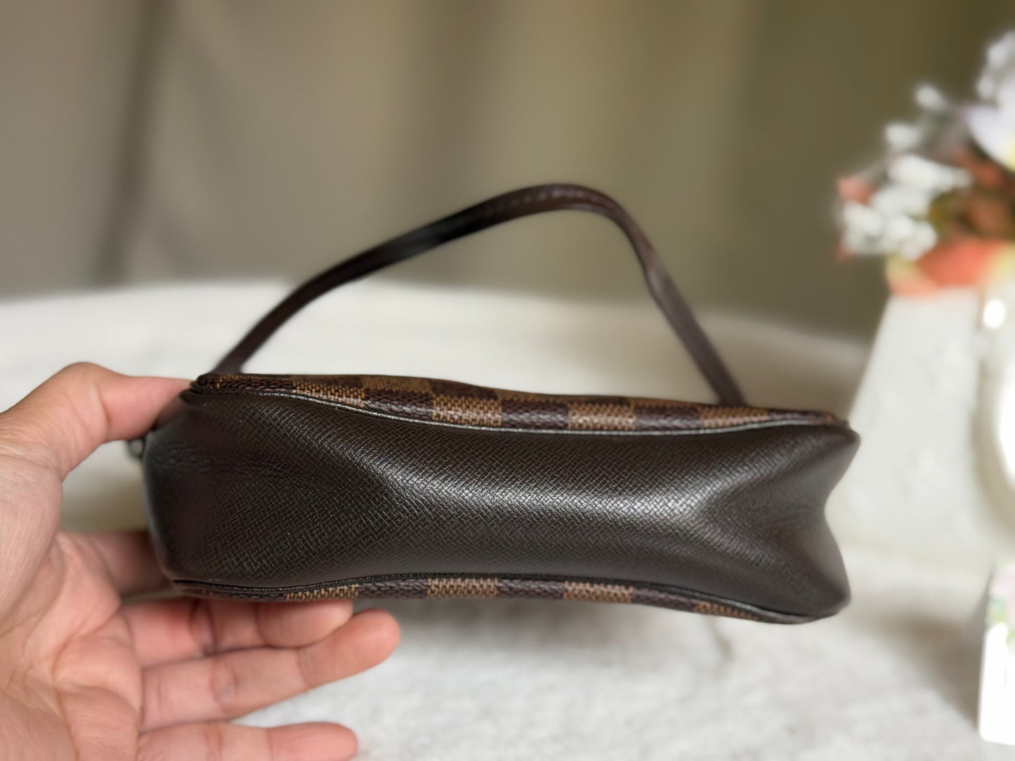 Louis Vuitton Trousse/Truth Pochette DE