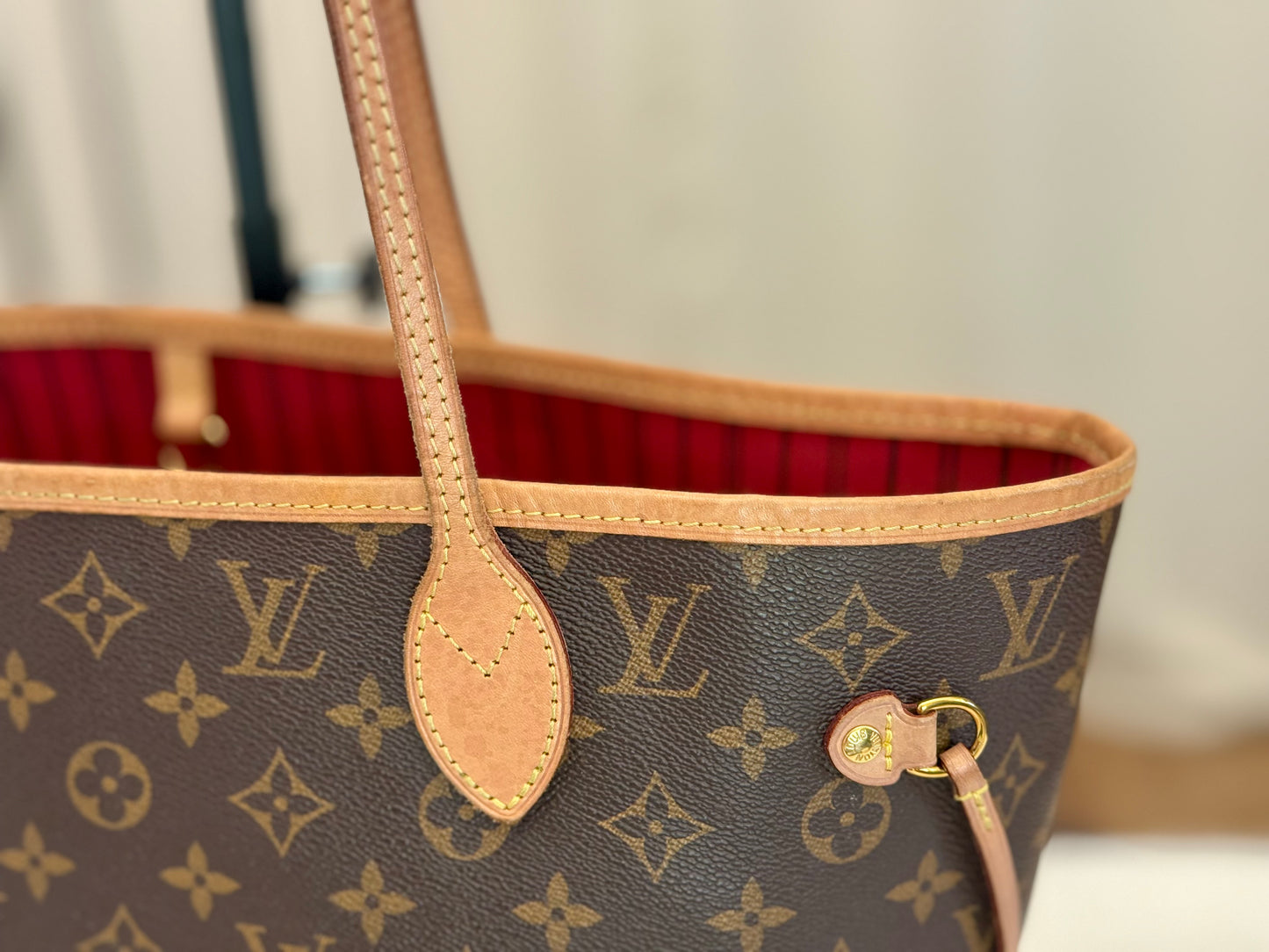 Louis Vuitton Neverfull MM Mono Cerise