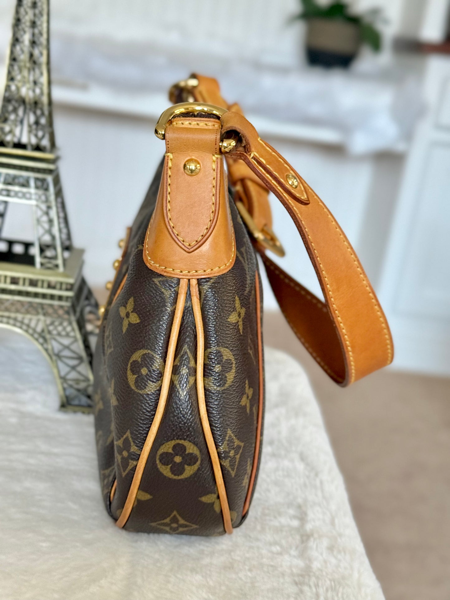 Louis Vuitton Thames PM Mono