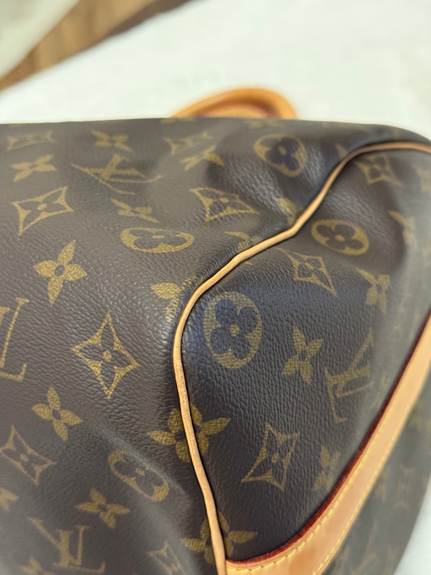 Louis Vuitton Speedy 35 Bandouliere Mono