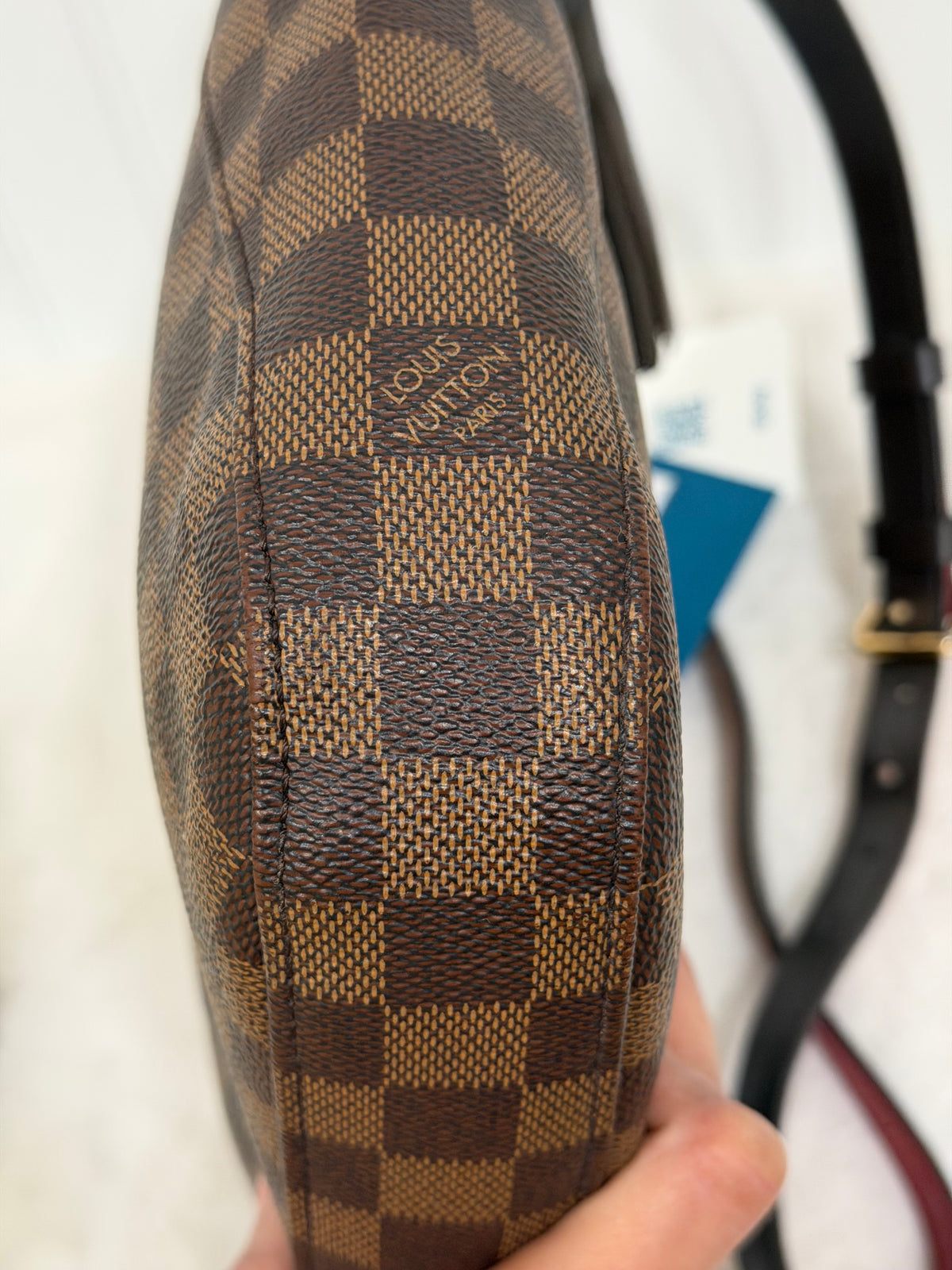 Louis Vuitton South Bank Besace Damier Ebene SD0159