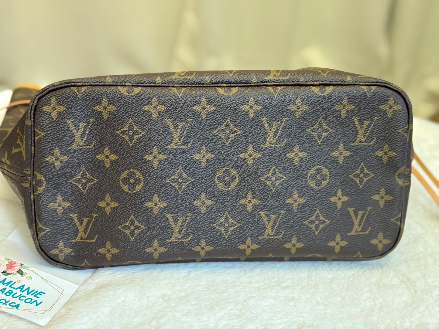 Louis Vuitton Neverfull MM Mono Pivoine
