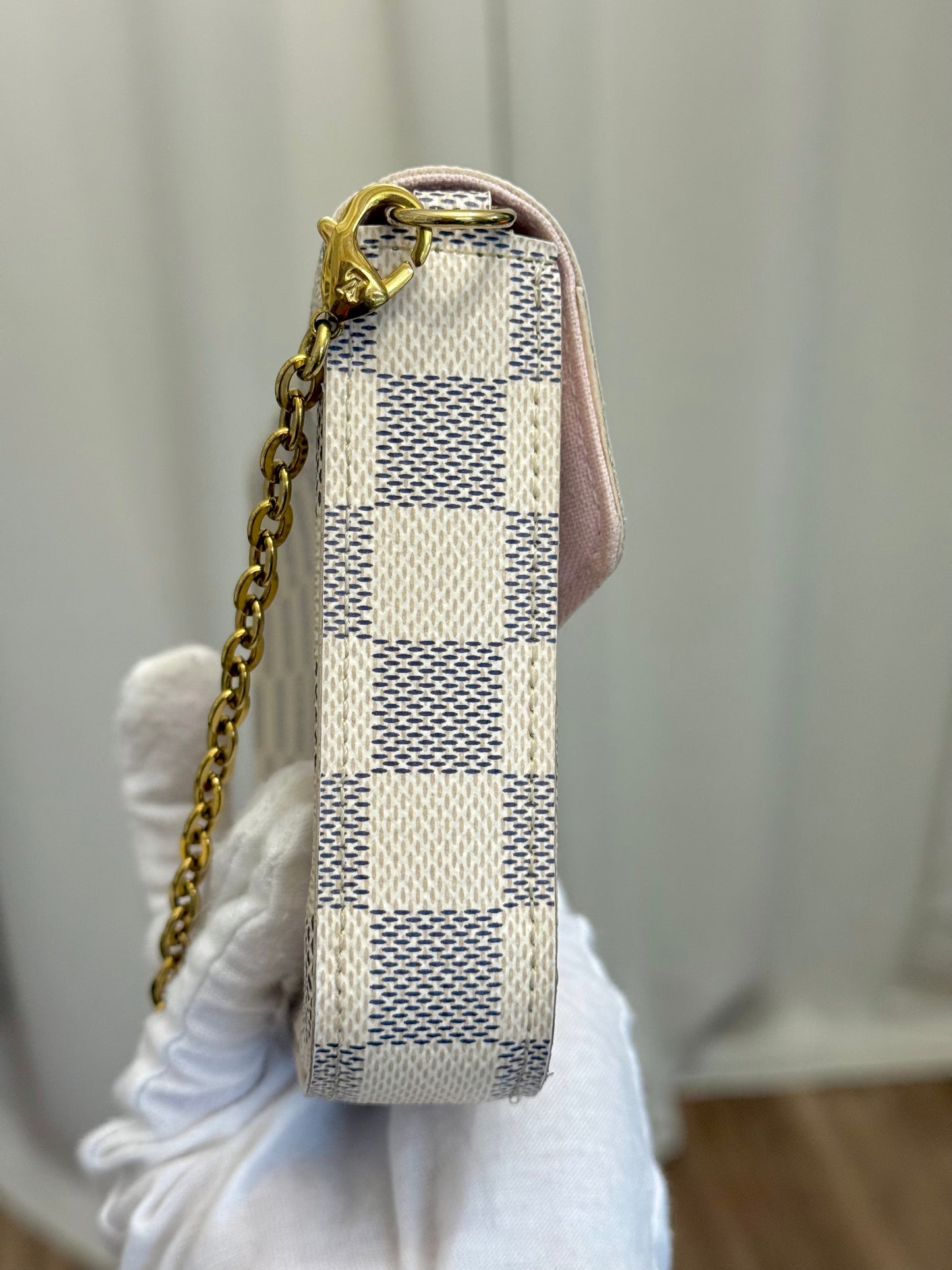 Louis Vuitton Felicie Pochette Damier Azur