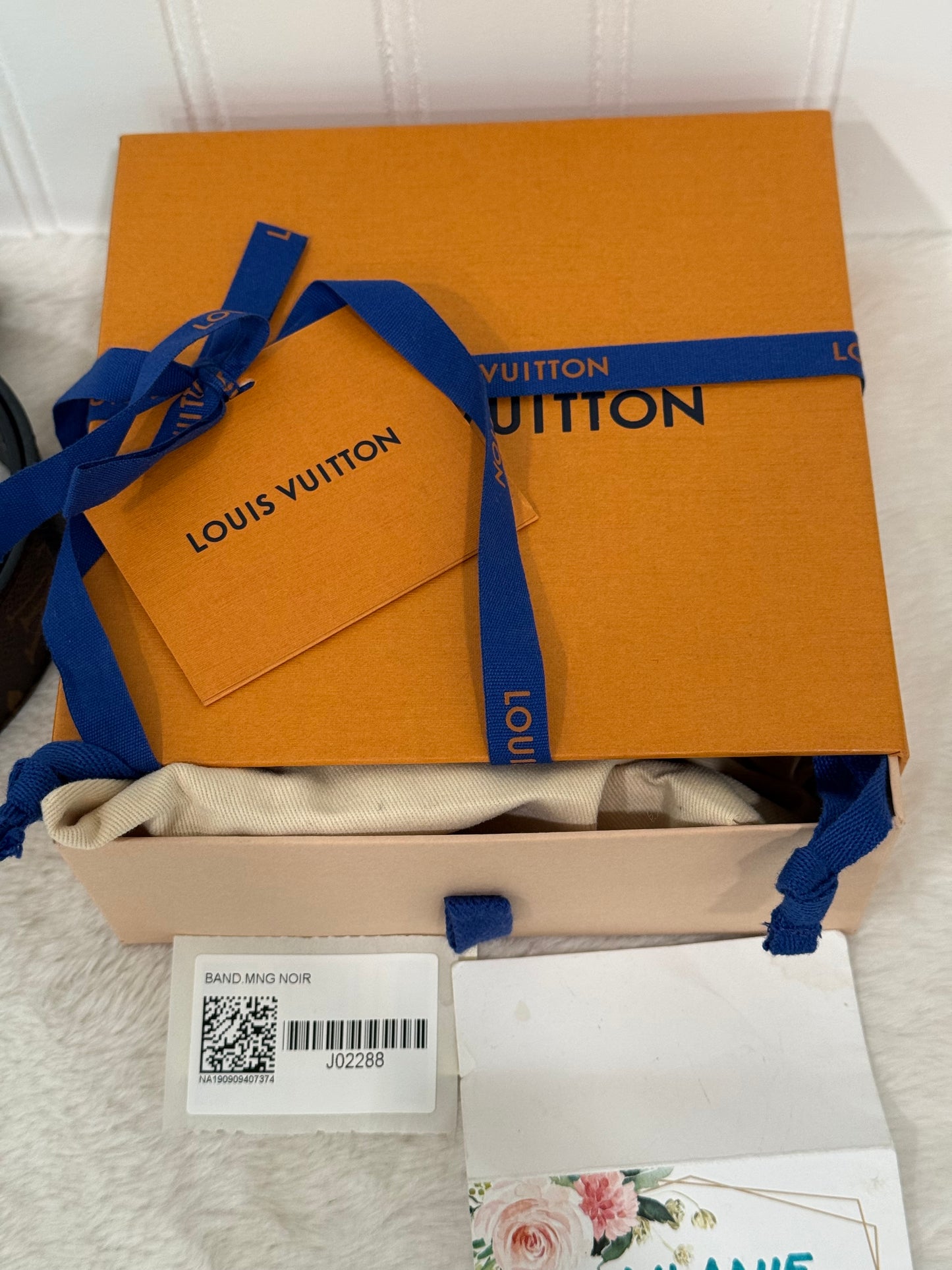 Louis Vuitton Bandouliere Noir/Black J02288