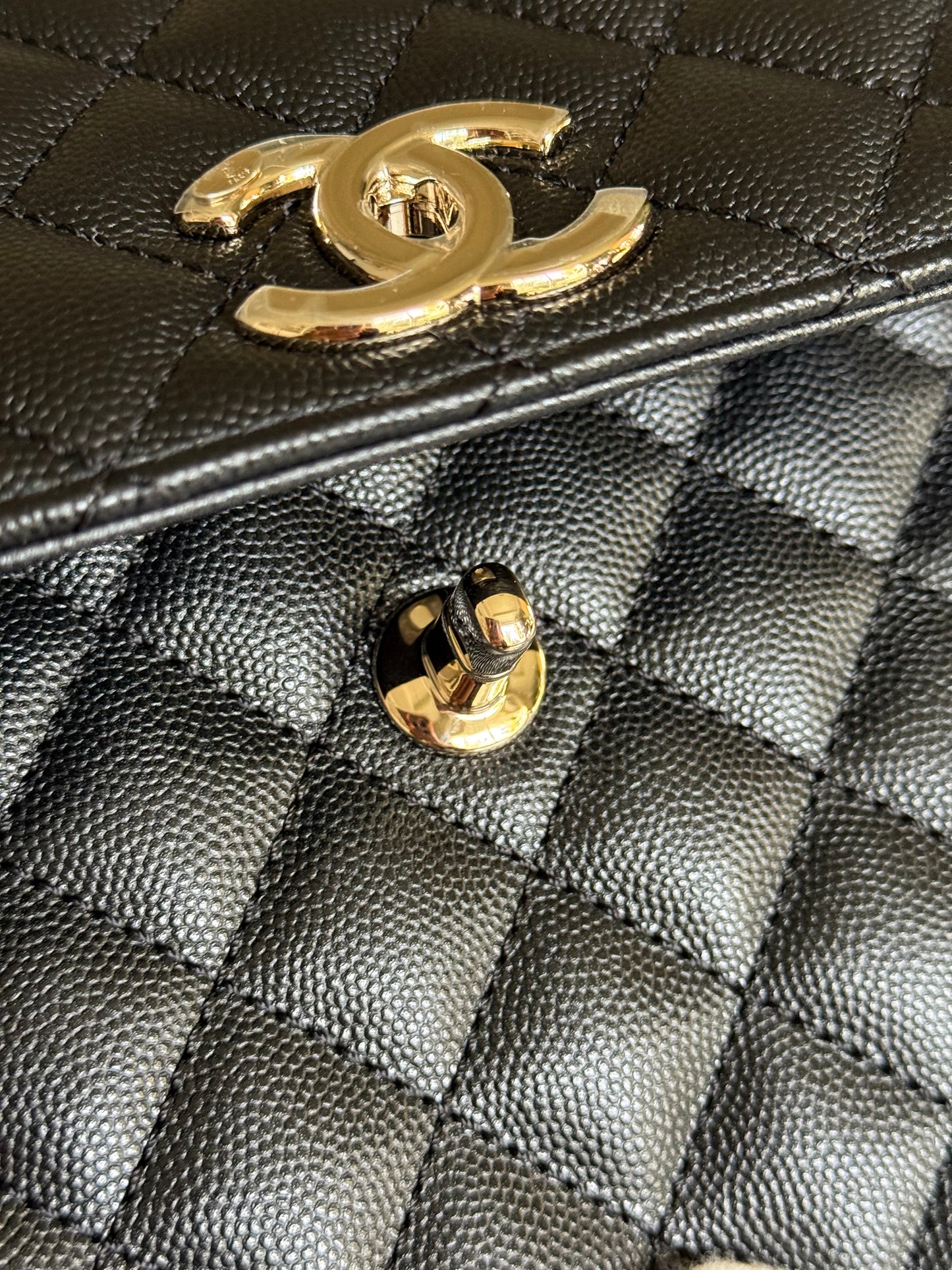 Chanel Coco Handle Black Caviar Champagne GHW