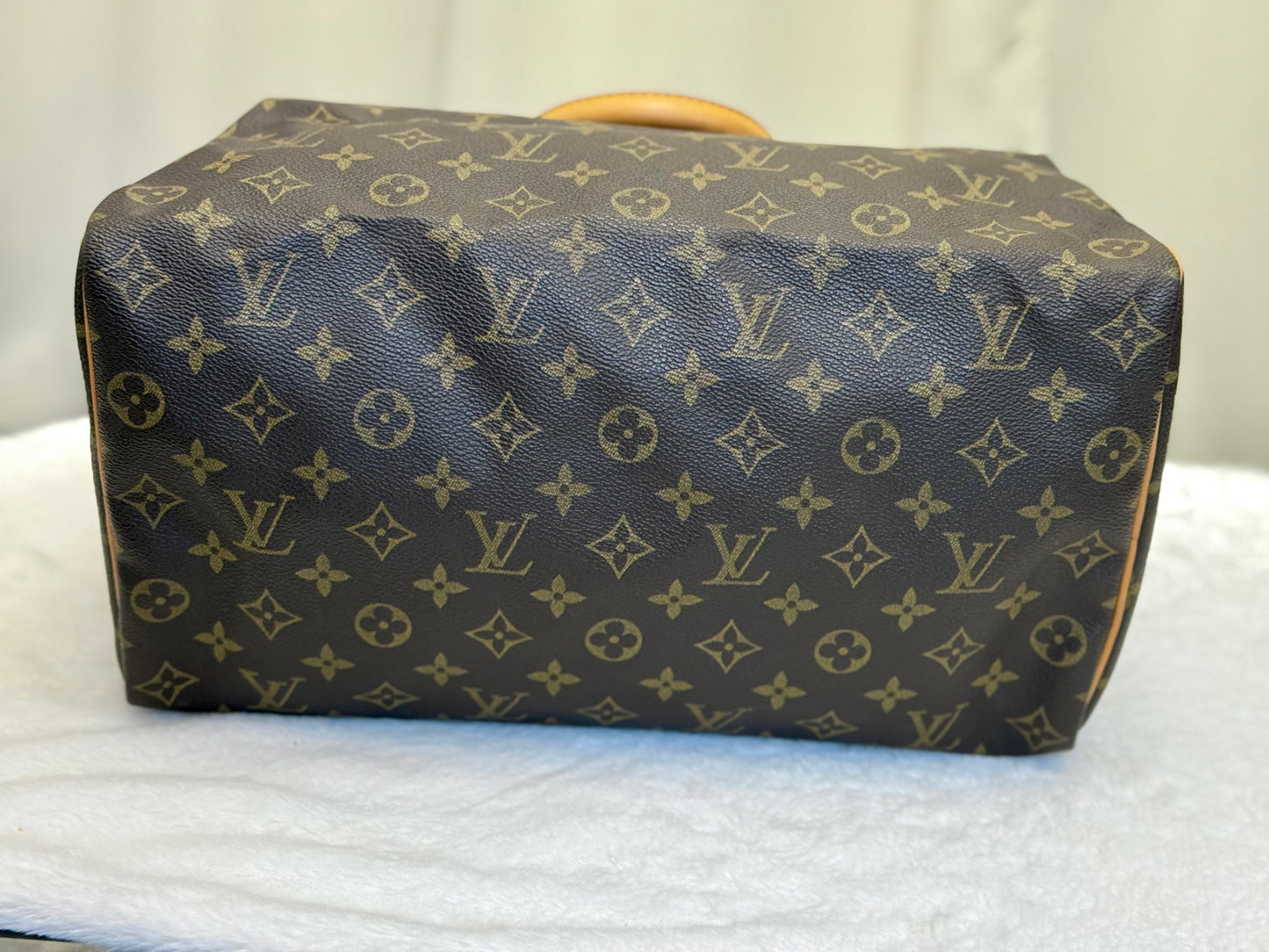 Louis Vuitton Speedy 35 Mono