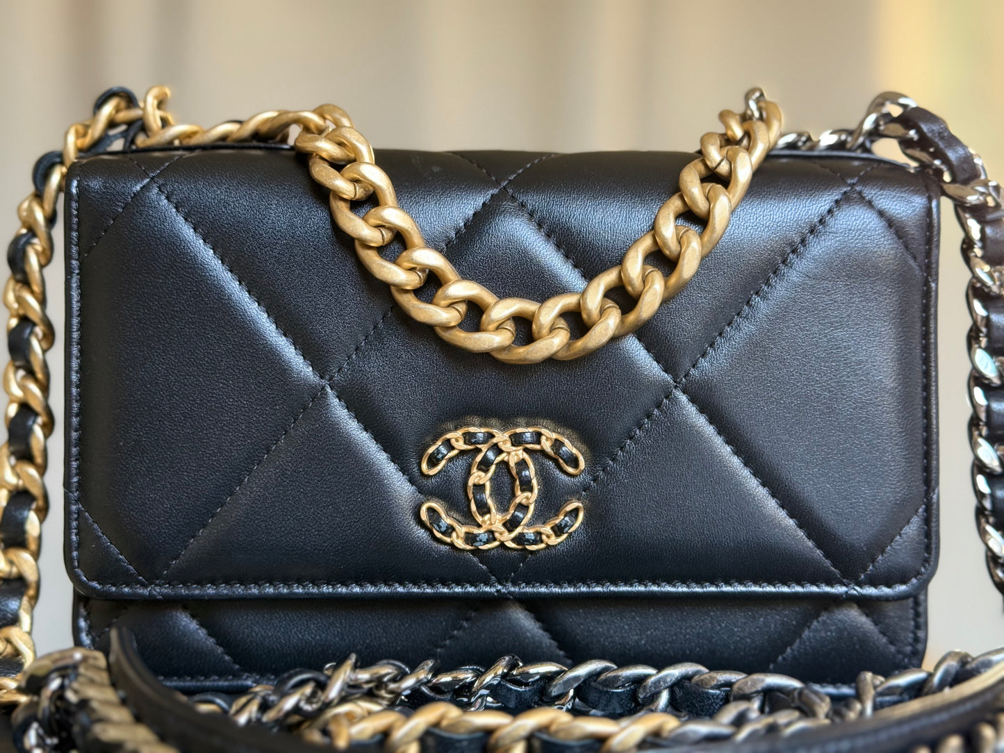 Chanel 23C Wallet on Chain 19 Black Lambskin Mixed HW