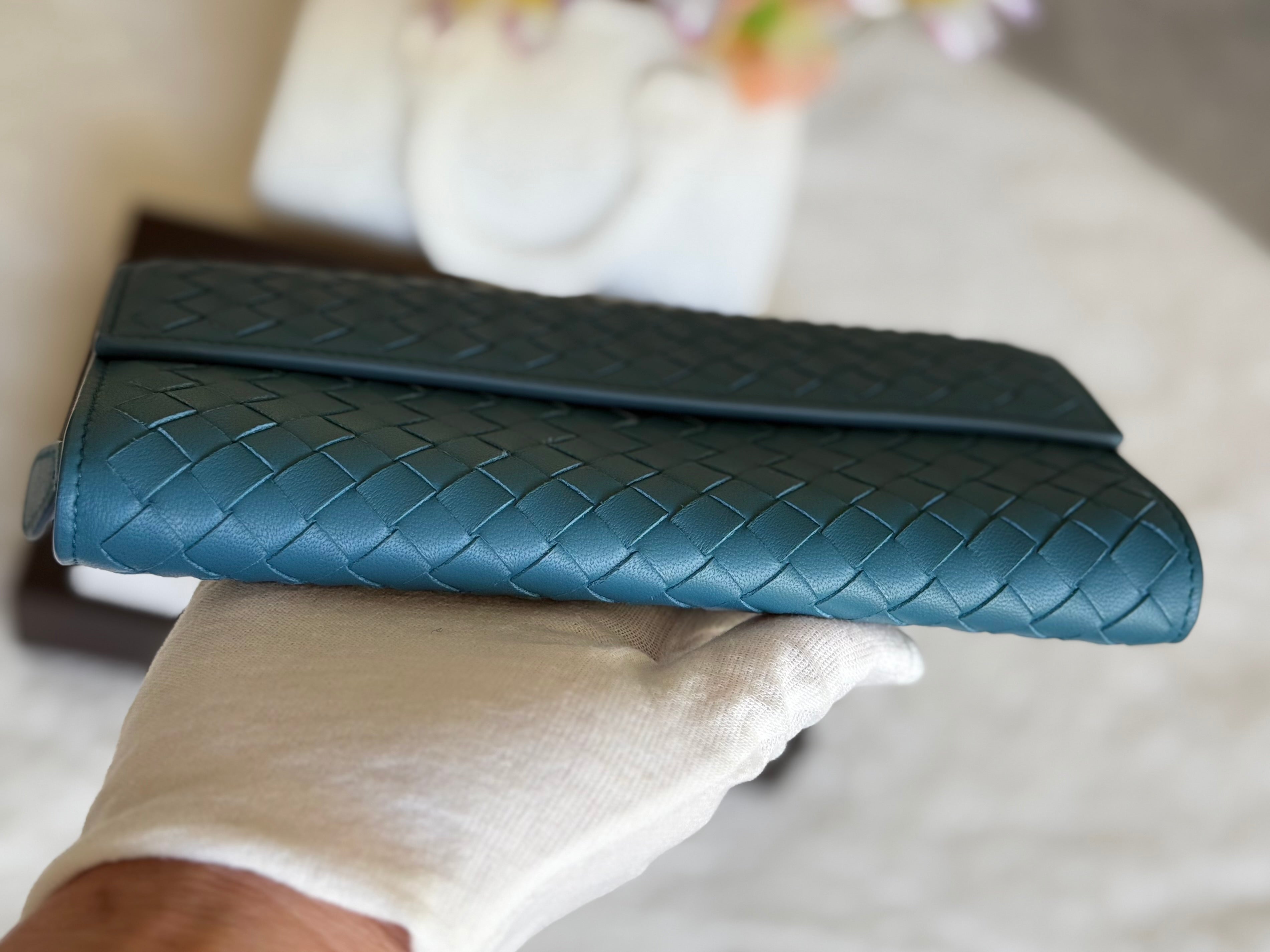 BOTTEGA VENETA★Blue Leather Intercciaco Long Wallet Bottega Veneta Intrecciato Weave Blue Long Wallet – Lanie's