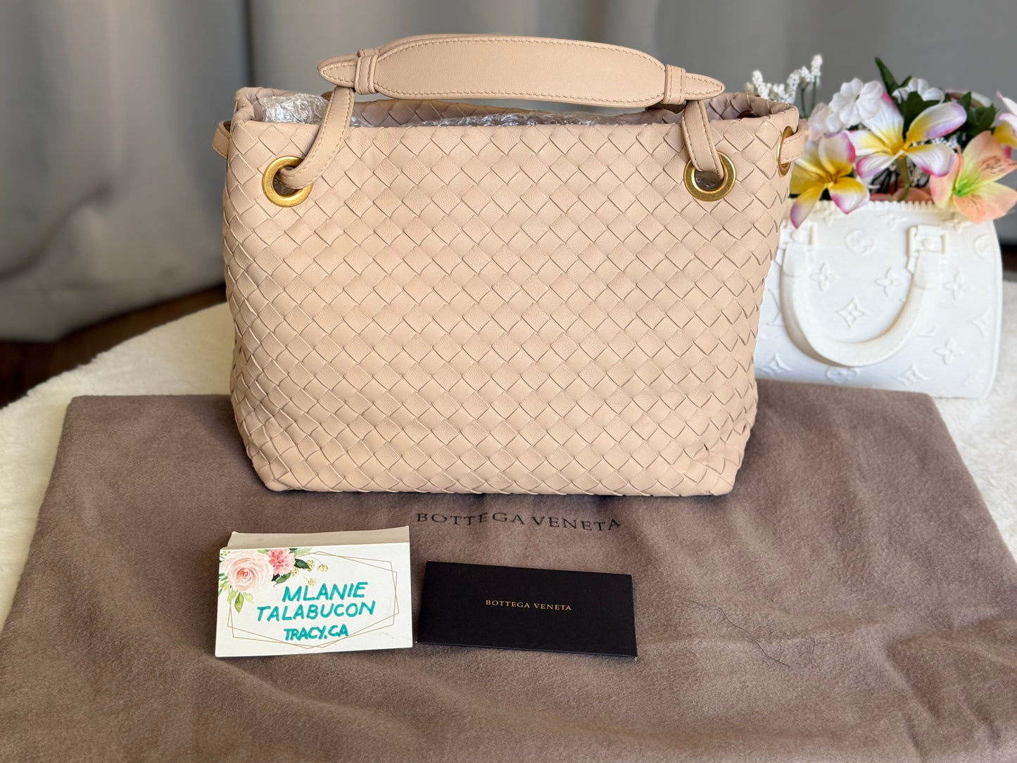 Bottega Veneta Intrecciato Garda Beige Small Handle Tote