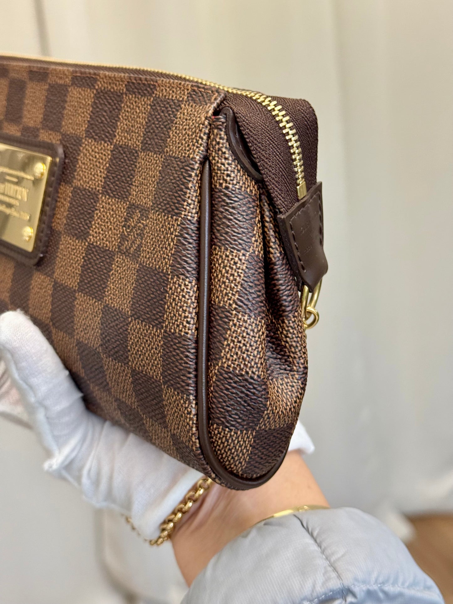 Louis Vuitton Eva Pochette Damier Ebene