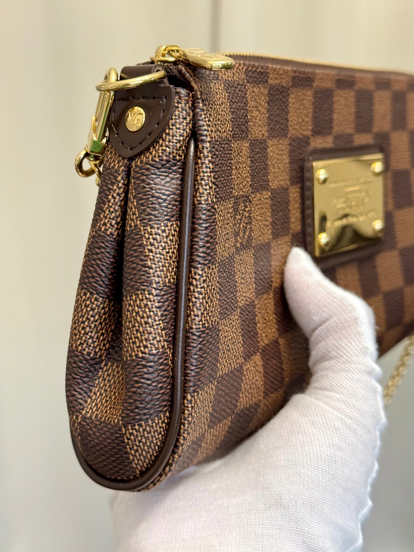 Louis Vuitton Eva Pochette Damier Ebene