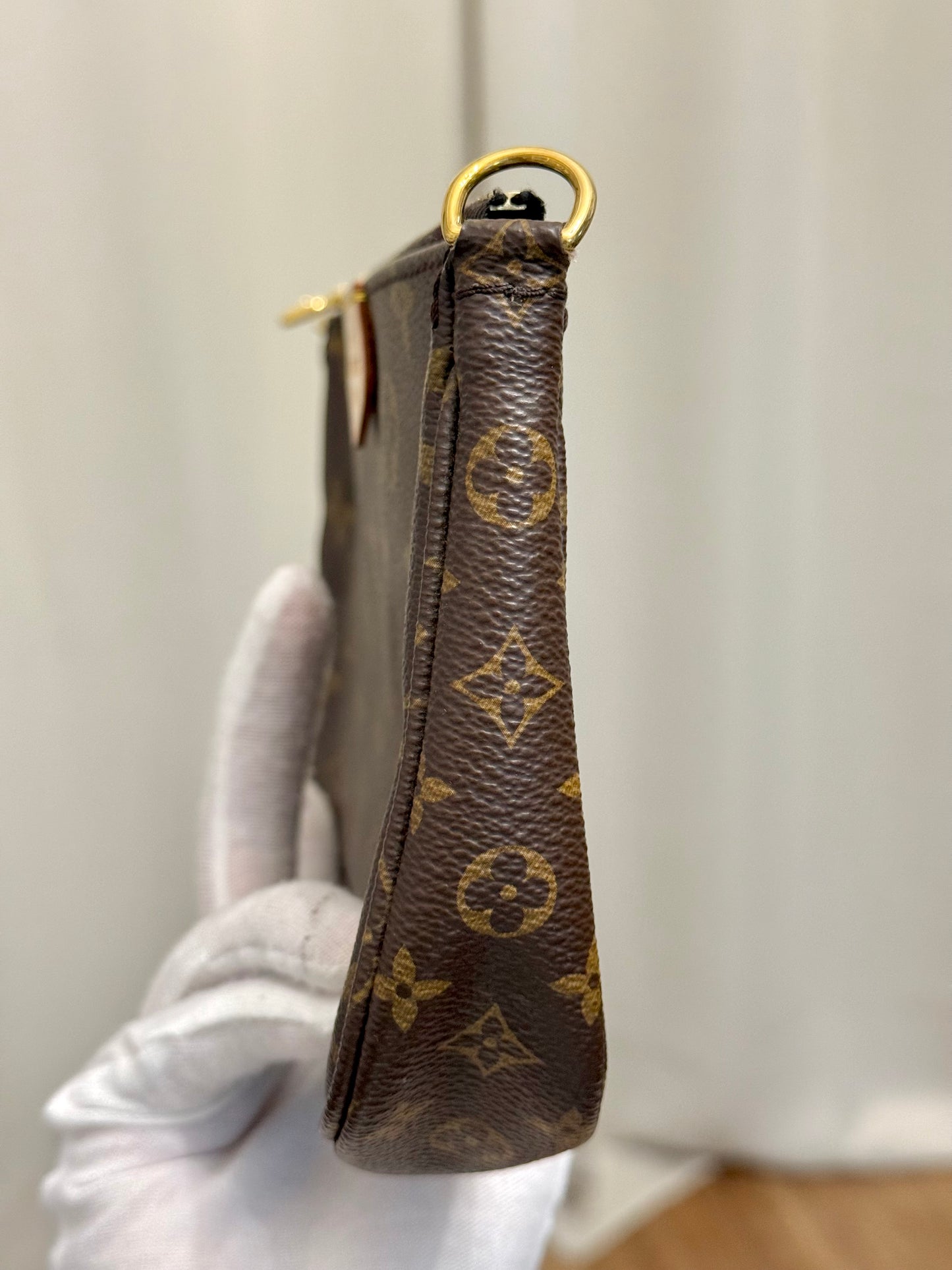 Louis Vuitton Big Pochette Accessoires from MPA