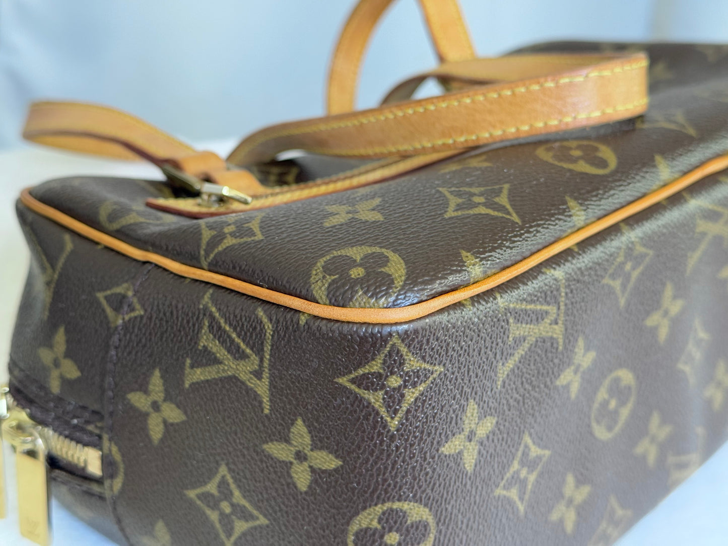 Louis Vuitton Cite MM Shoulder Bag