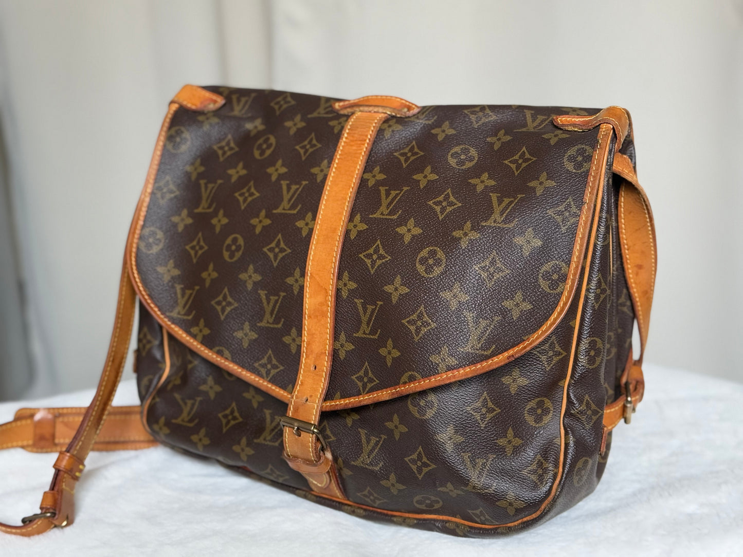 Louis Vuitton Vintage Saumur 35 Monogram