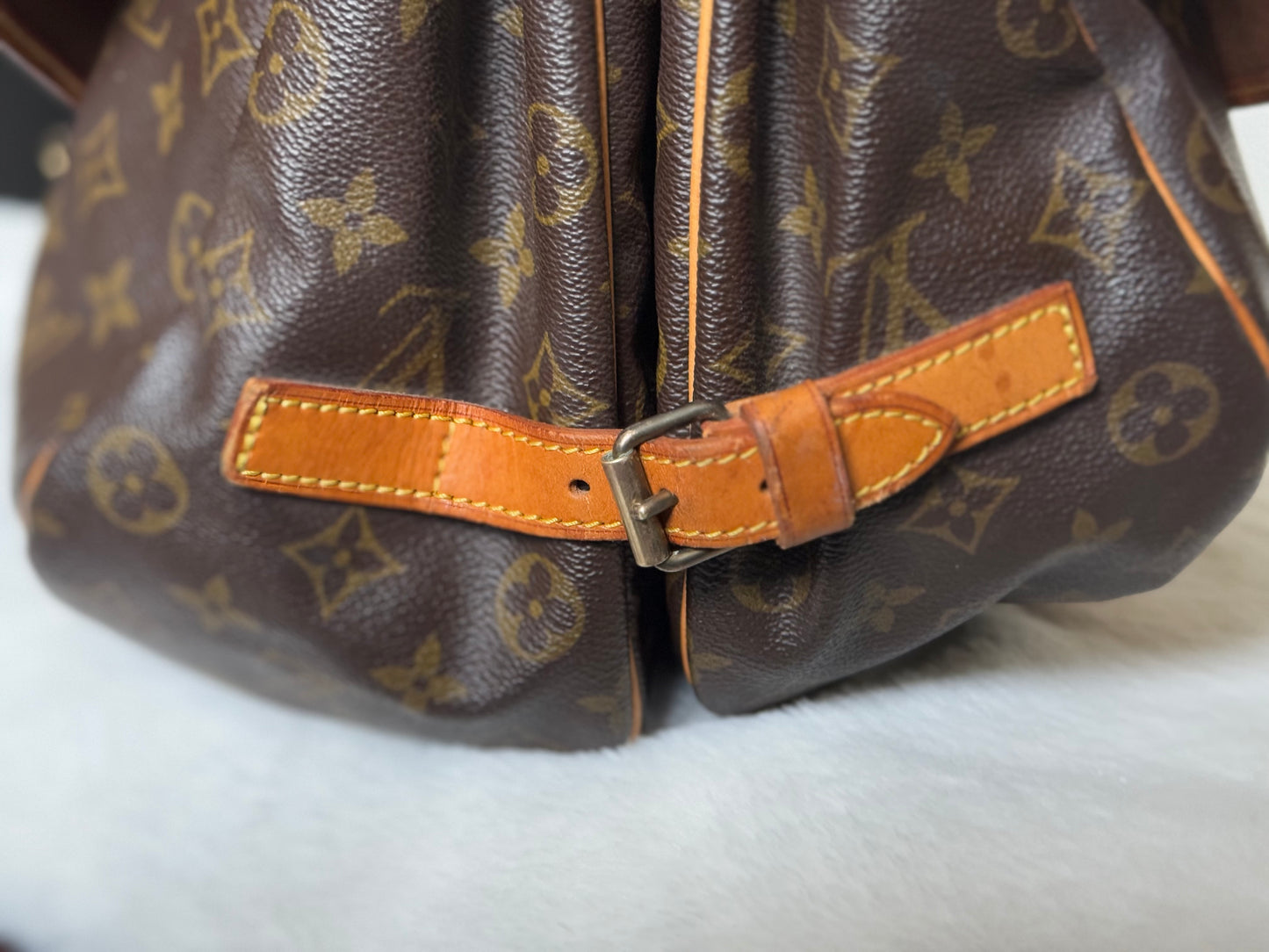 Louis Vuitton Vintage Saumur 35 Monogram