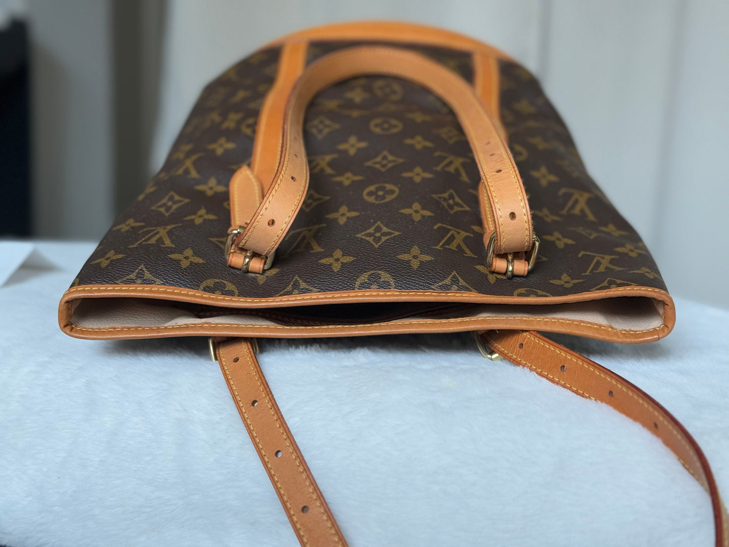 Louis Vuitton Bucket GM Mono