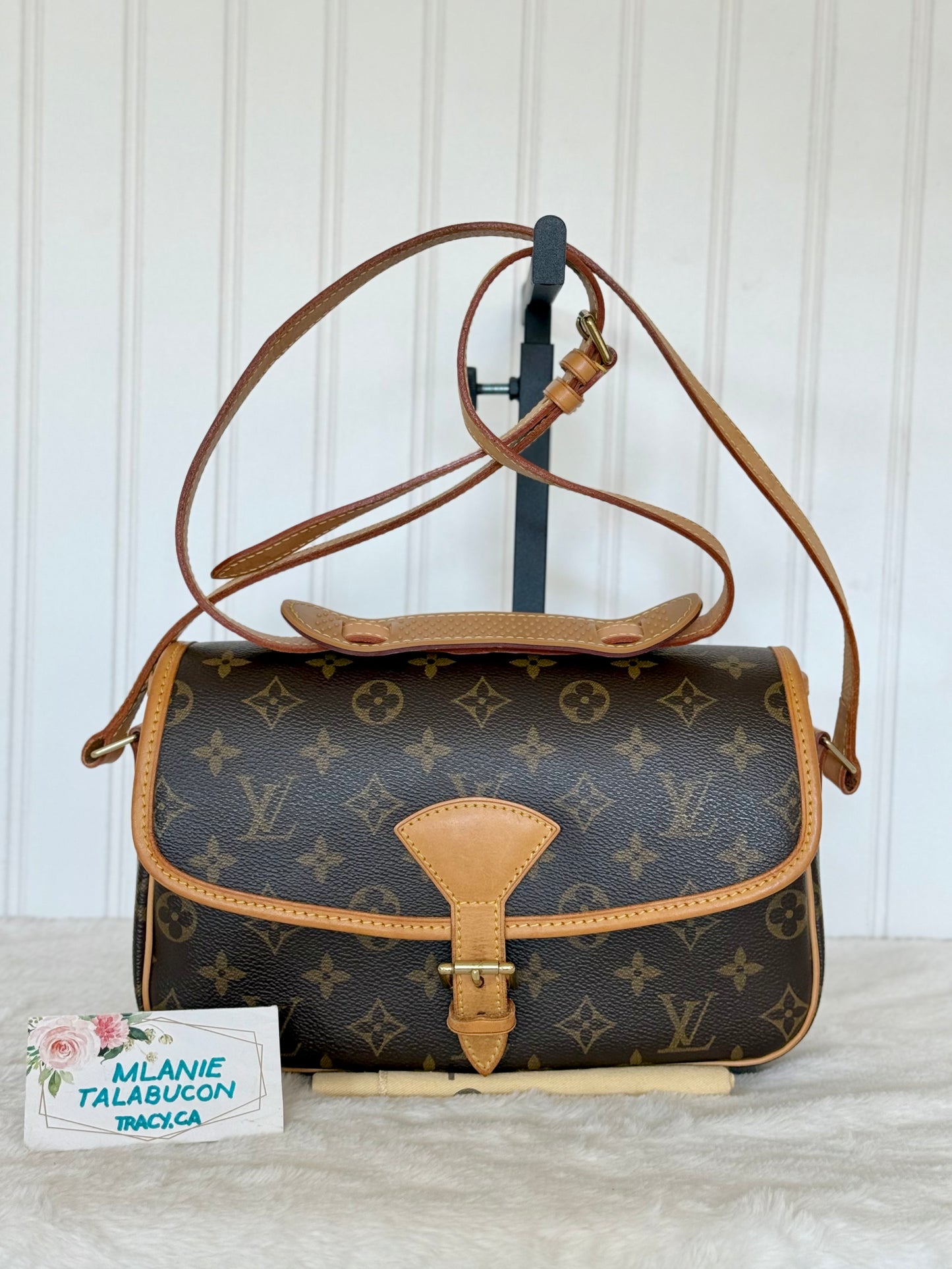 Louis Vuitton Sologne Mono Old Model